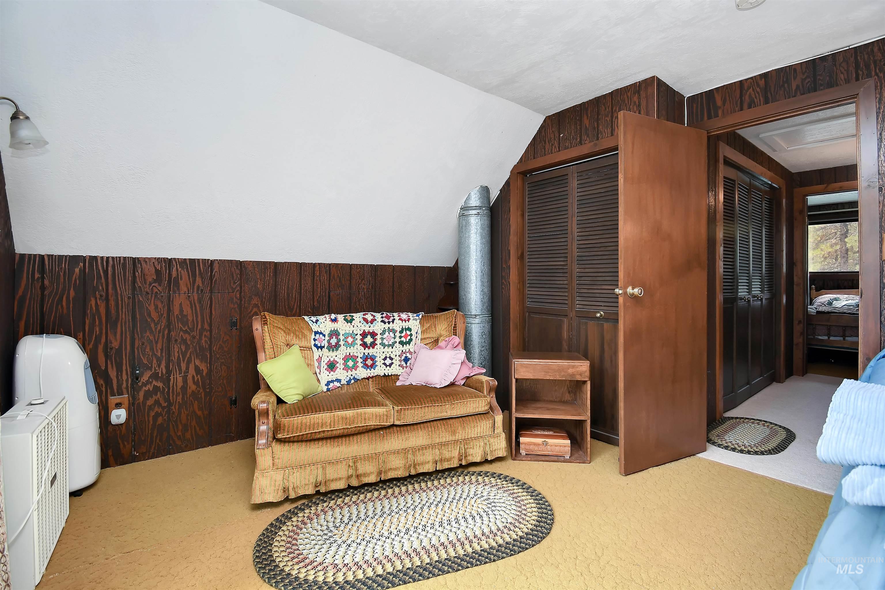 10 Bransons Dr, Lowman, Idaho 83637, 3 Bedrooms, 2 Bathrooms, Residential For Sale, Price $445,000, 98982319