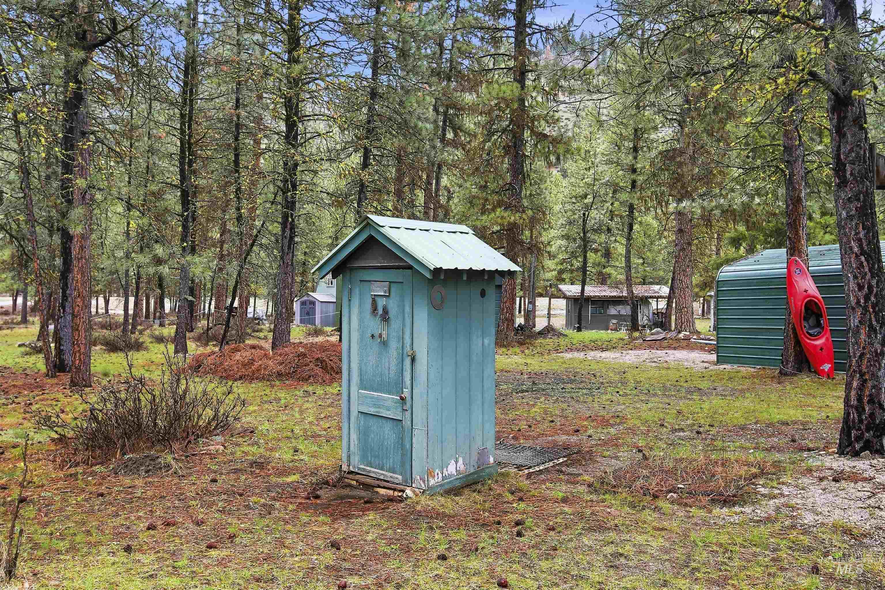 10 Bransons Dr, Lowman, Idaho 83637, 3 Bedrooms, 2 Bathrooms, Residential For Sale, Price $445,000, 98982319