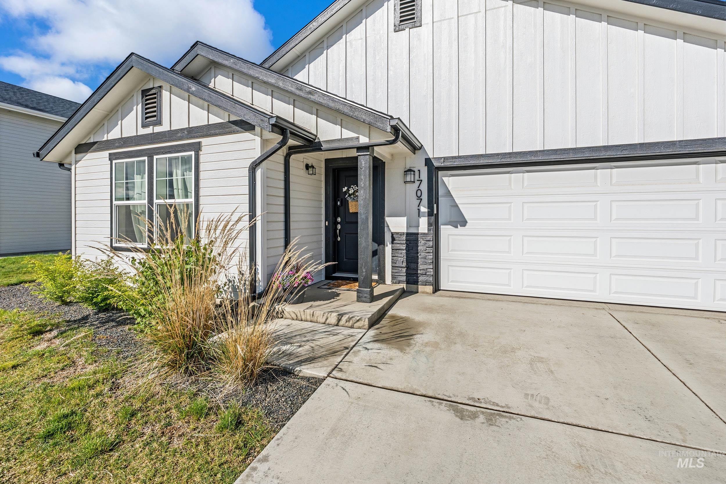 17071 N Quebec Ave, Nampa, Idaho 83687, 3 Bedrooms, 2 Bathrooms, Residential For Sale, Price $440,000, 98982320