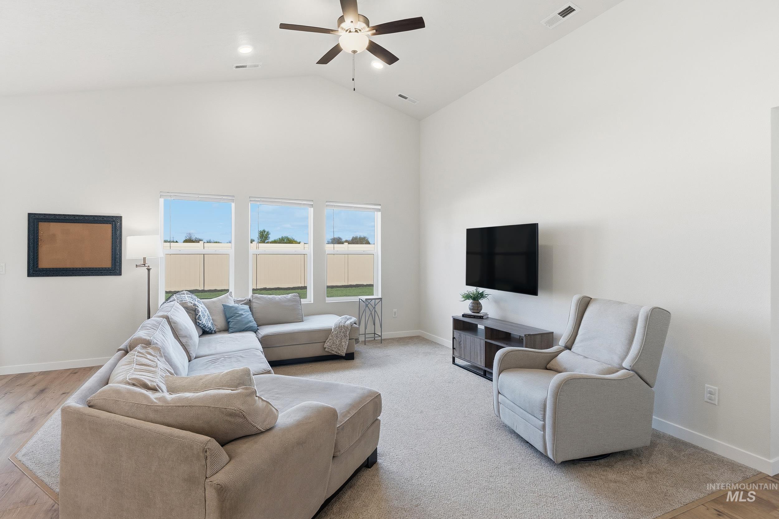 17071 N Quebec Ave, Nampa, Idaho 83687, 3 Bedrooms, 2 Bathrooms, Residential For Sale, Price $440,000, 98982320