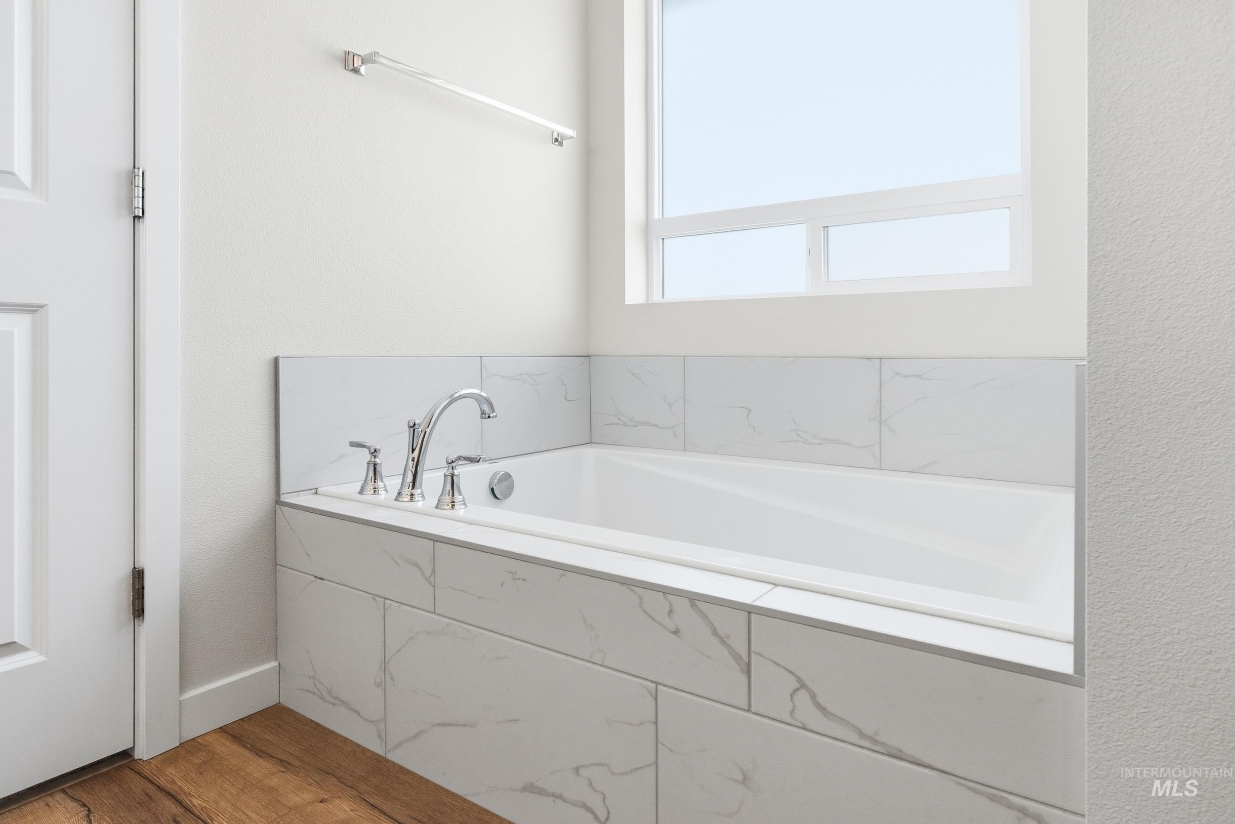 17071 N Quebec Ave, Nampa, Idaho 83687, 3 Bedrooms, 2 Bathrooms, Residential For Sale, Price $440,000, 98982320