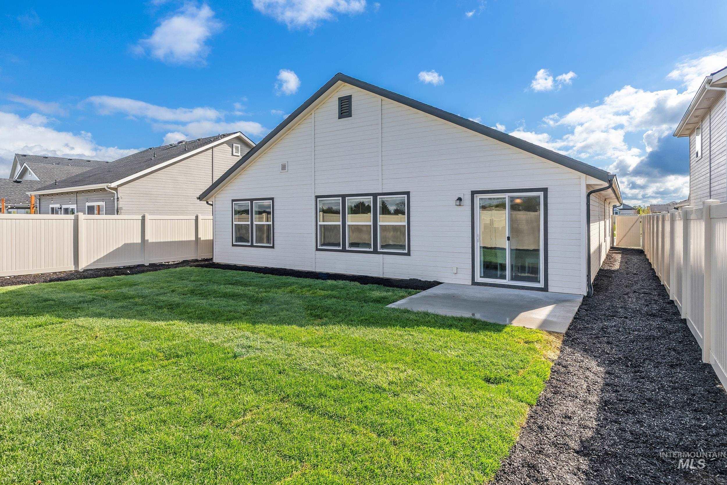 17071 N Quebec Ave, Nampa, Idaho 83687, 3 Bedrooms, 2 Bathrooms, Residential For Sale, Price $440,000, 98982320