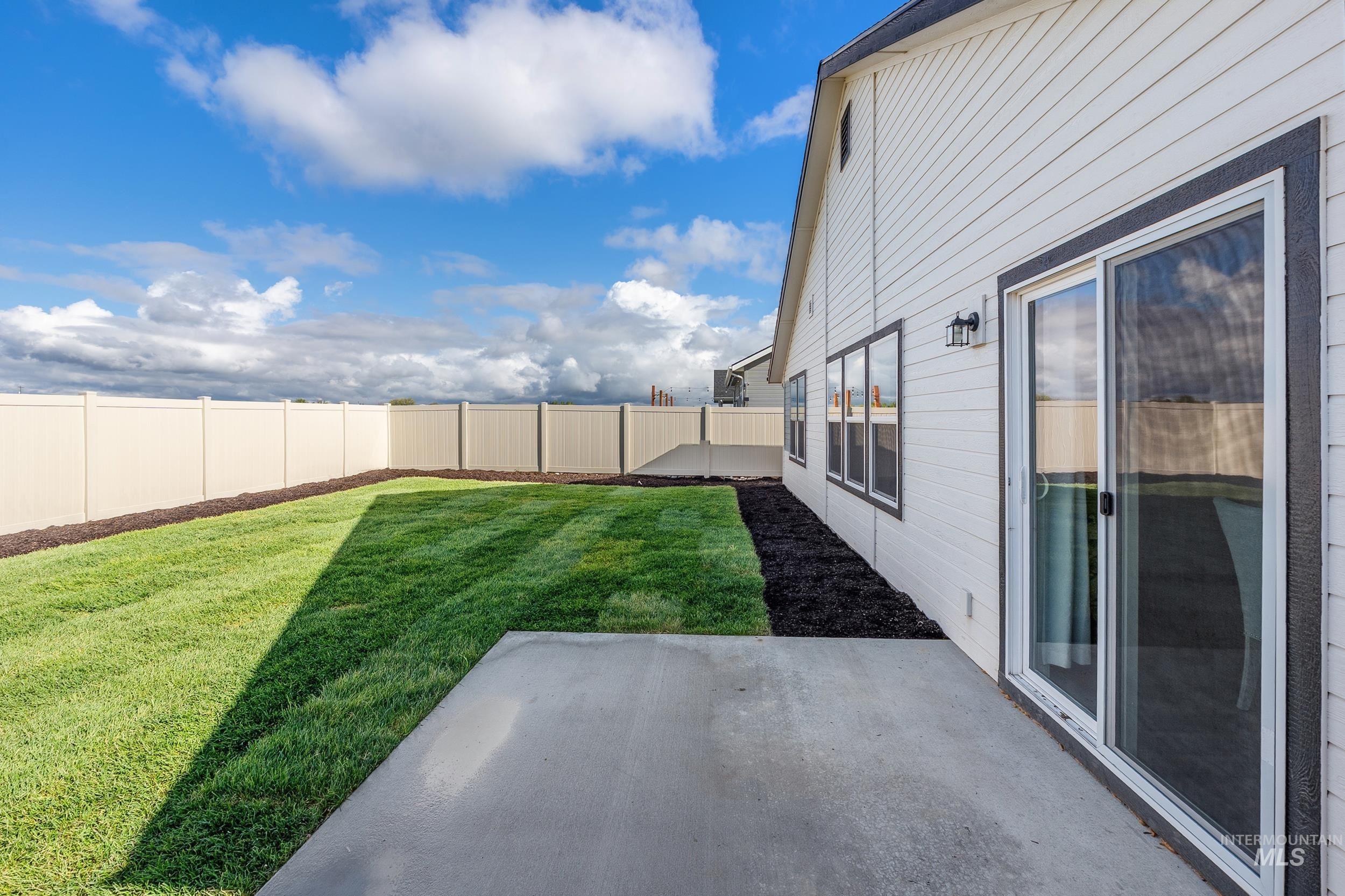 17071 N Quebec Ave, Nampa, Idaho 83687, 3 Bedrooms, 2 Bathrooms, Residential For Sale, Price $440,000, 98982320