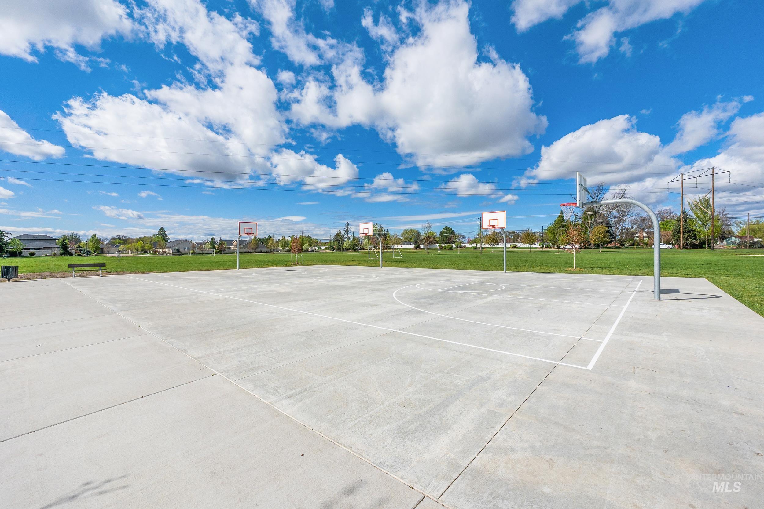 17071 N Quebec Ave, Nampa, Idaho 83687, 3 Bedrooms, 2 Bathrooms, Residential For Sale, Price $440,000, 98982320