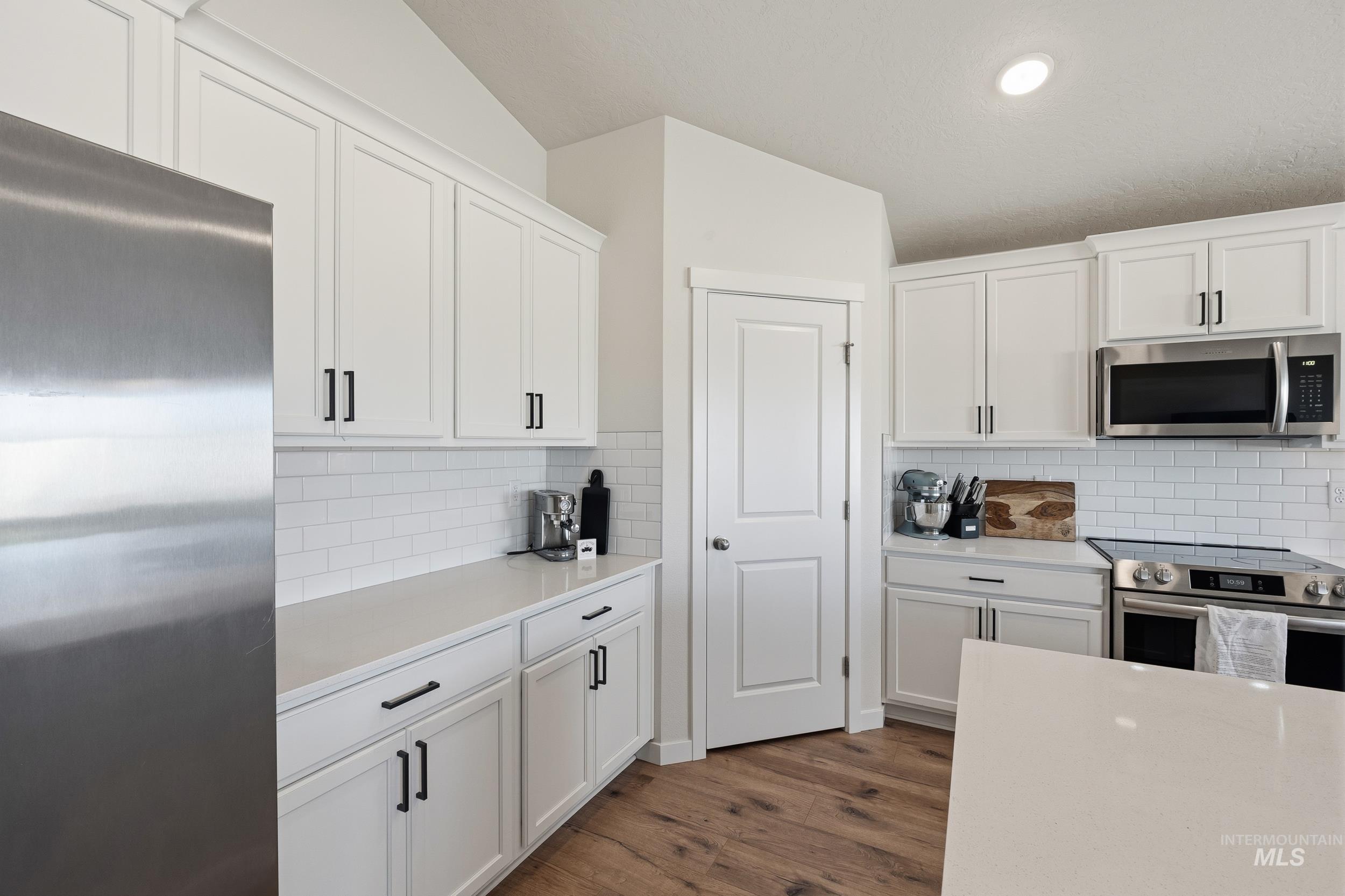 17071 N Quebec Ave, Nampa, Idaho 83687, 3 Bedrooms, 2 Bathrooms, Residential For Sale, Price $440,000, 98982320