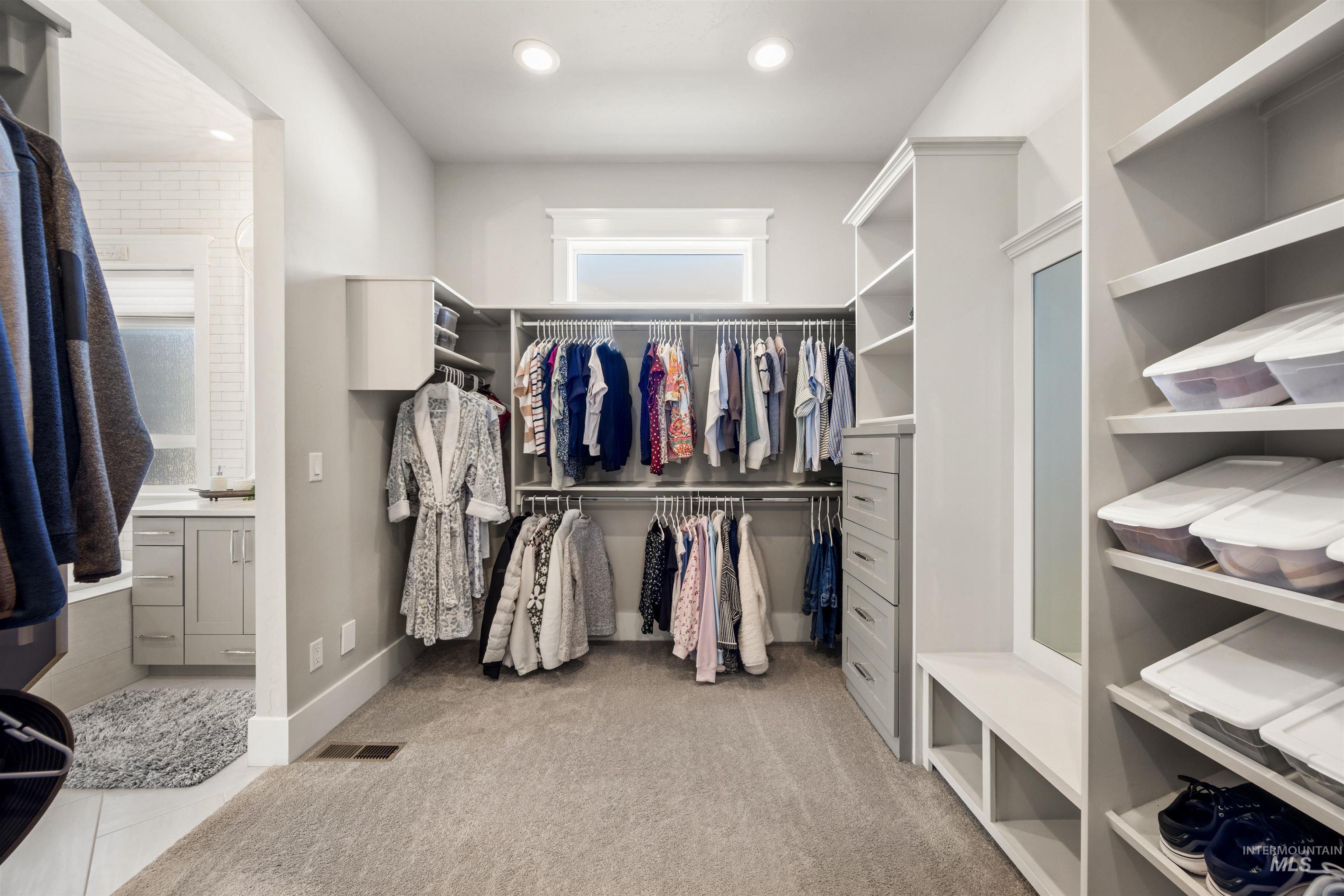 1864 N Heirloom Pl, Eagle, Idaho 83616, 4 Bedrooms, 3.5 Bathrooms, Residential For Sale, Price $1,289,500,MLS 98982321