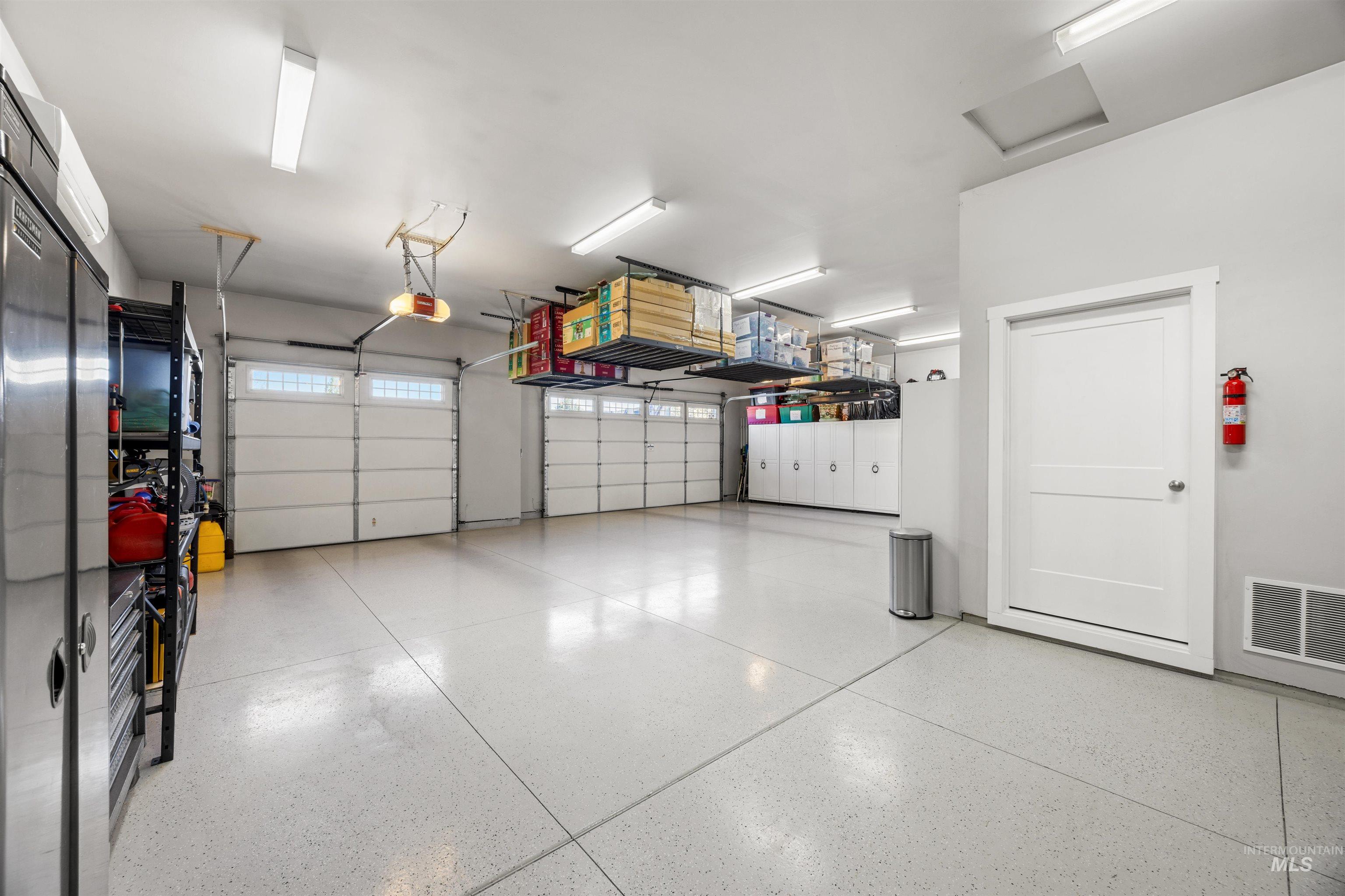 1864 N Heirloom Pl, Eagle, Idaho 83616, 4 Bedrooms, 3.5 Bathrooms, Residential For Sale, Price $1,289,500,MLS 98982321