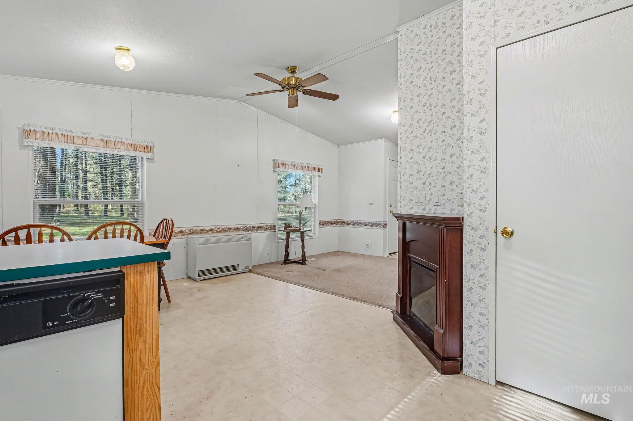 35 Hiatt Circle, Idaho City, Idaho 83631, 2 Bedrooms, 2 Bathrooms, Residential For Sale, Price $379,900, 98982322