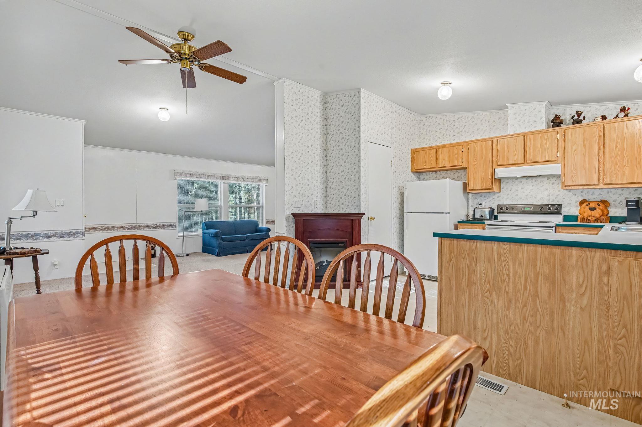 35 Hiatt Circle, Idaho City, Idaho 83631, 2 Bedrooms, 2 Bathrooms, Residential For Sale, Price $389,900, 98982322