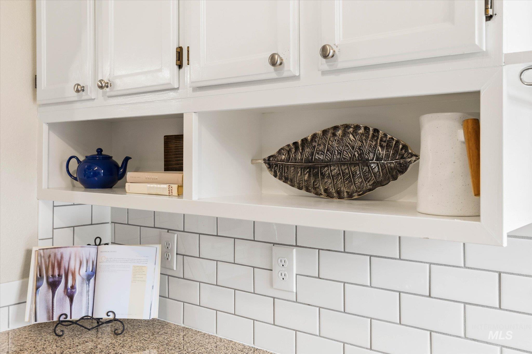 77 S Silverwood Way, Eagle, Idaho 83616, 3 Bedrooms, 2 Bathrooms, Residential For Sale, Price $493,900, 98982324