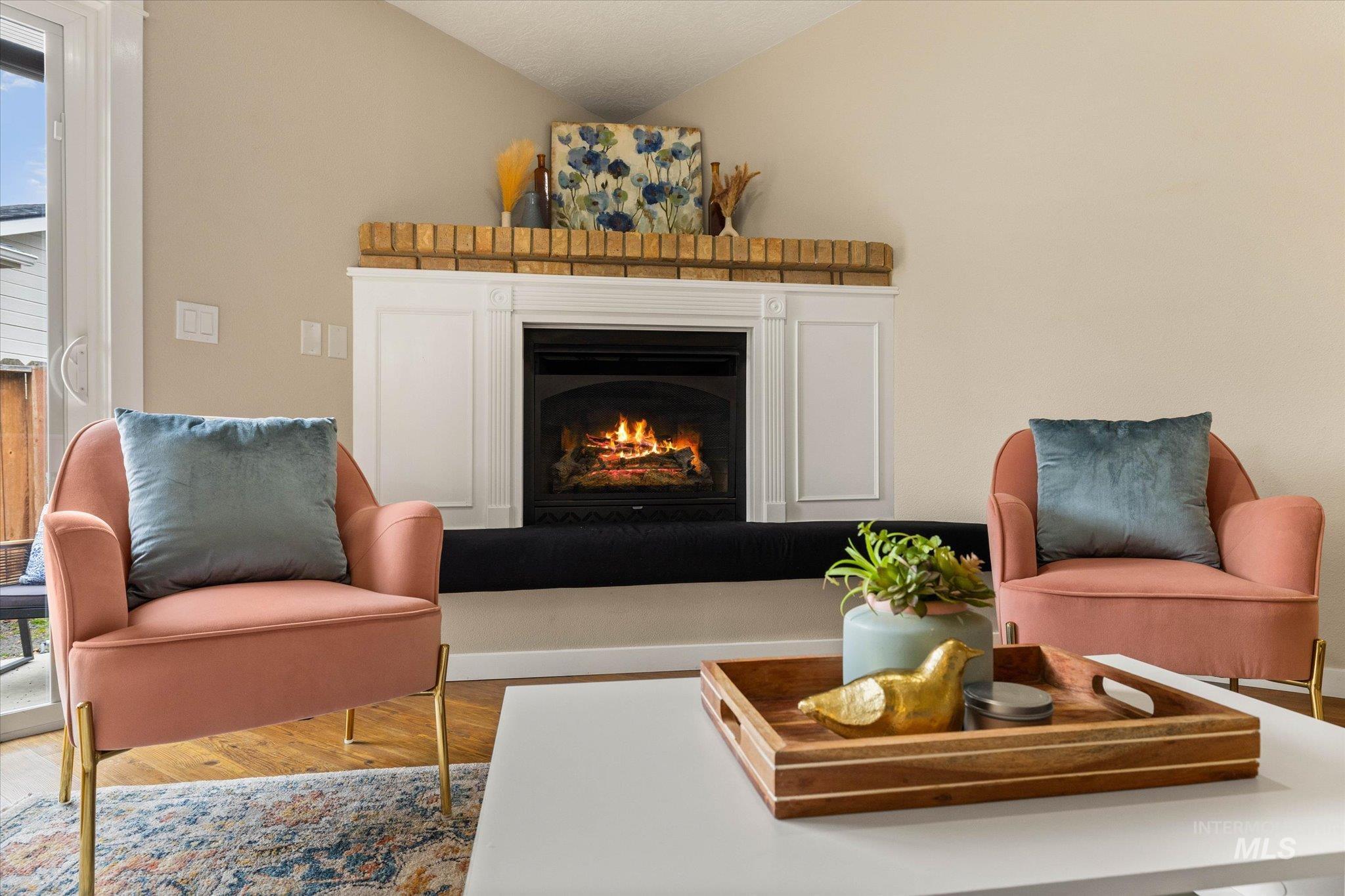 77 S Silverwood Way, Eagle, Idaho 83616, 3 Bedrooms, 2 Bathrooms, Residential For Sale, Price $493,900, 98982324