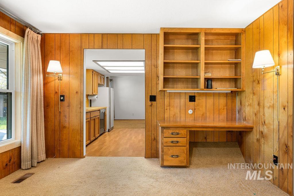 1096 S Kingfisher Way, Boise, Idaho 83709, 4 Bedrooms, 3.5 Bathrooms, Residential For Sale, Price $725,000,MLS 98982327