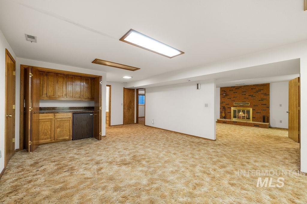 1096 S Kingfisher Way, Boise, Idaho 83709, 4 Bedrooms, 3.5 Bathrooms, Residential For Sale, Price $725,000,MLS 98982327