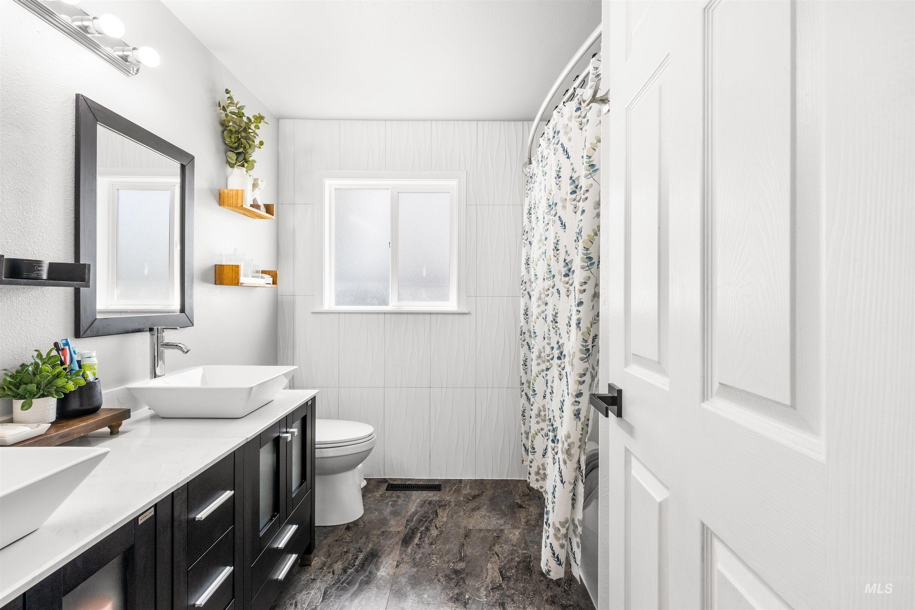 1934 Powers Ave, Lewiston, Idaho 83501, 3 Bedrooms, 2 Bathrooms, Residential For Sale, Price $469,000, 98982329