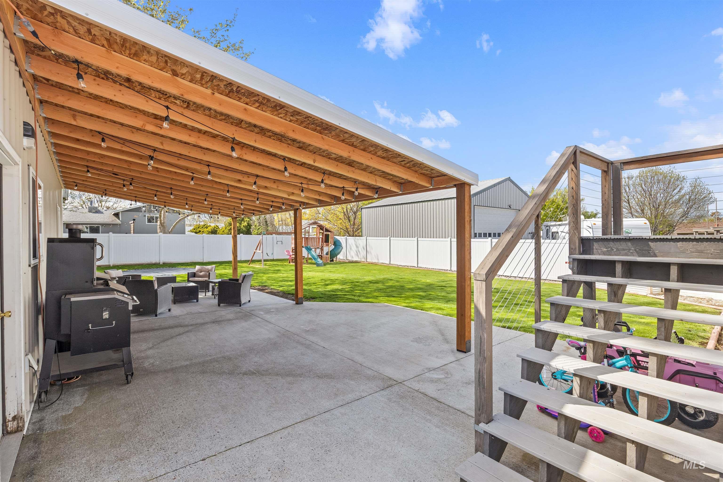 1934 Powers Ave, Lewiston, Idaho 83501, 3 Bedrooms, 2 Bathrooms, Residential For Sale, Price $469,000, 98982329