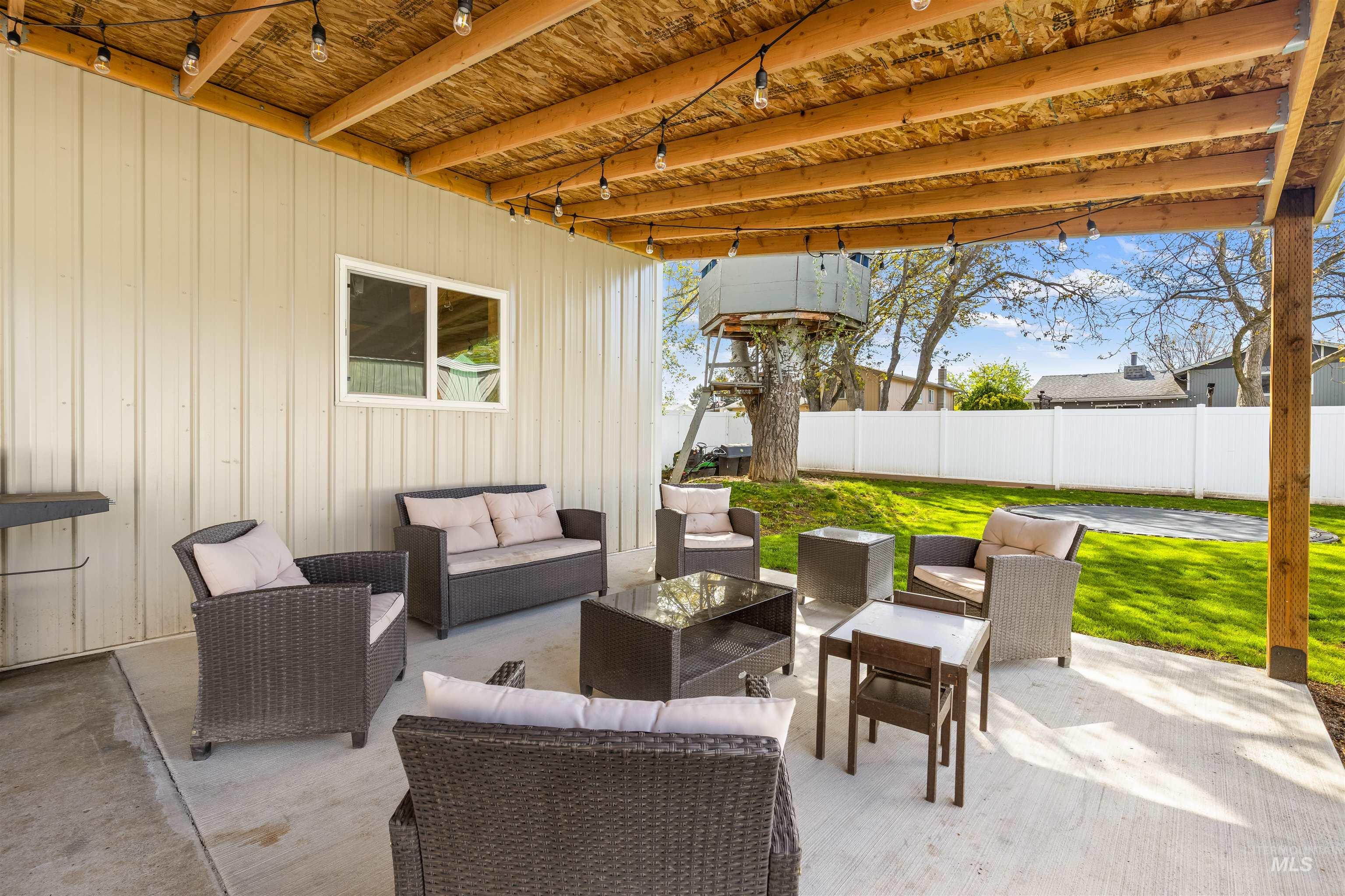 1934 Powers Ave, Lewiston, Idaho 83501, 3 Bedrooms, 2 Bathrooms, Residential For Sale, Price $469,000, 98982329