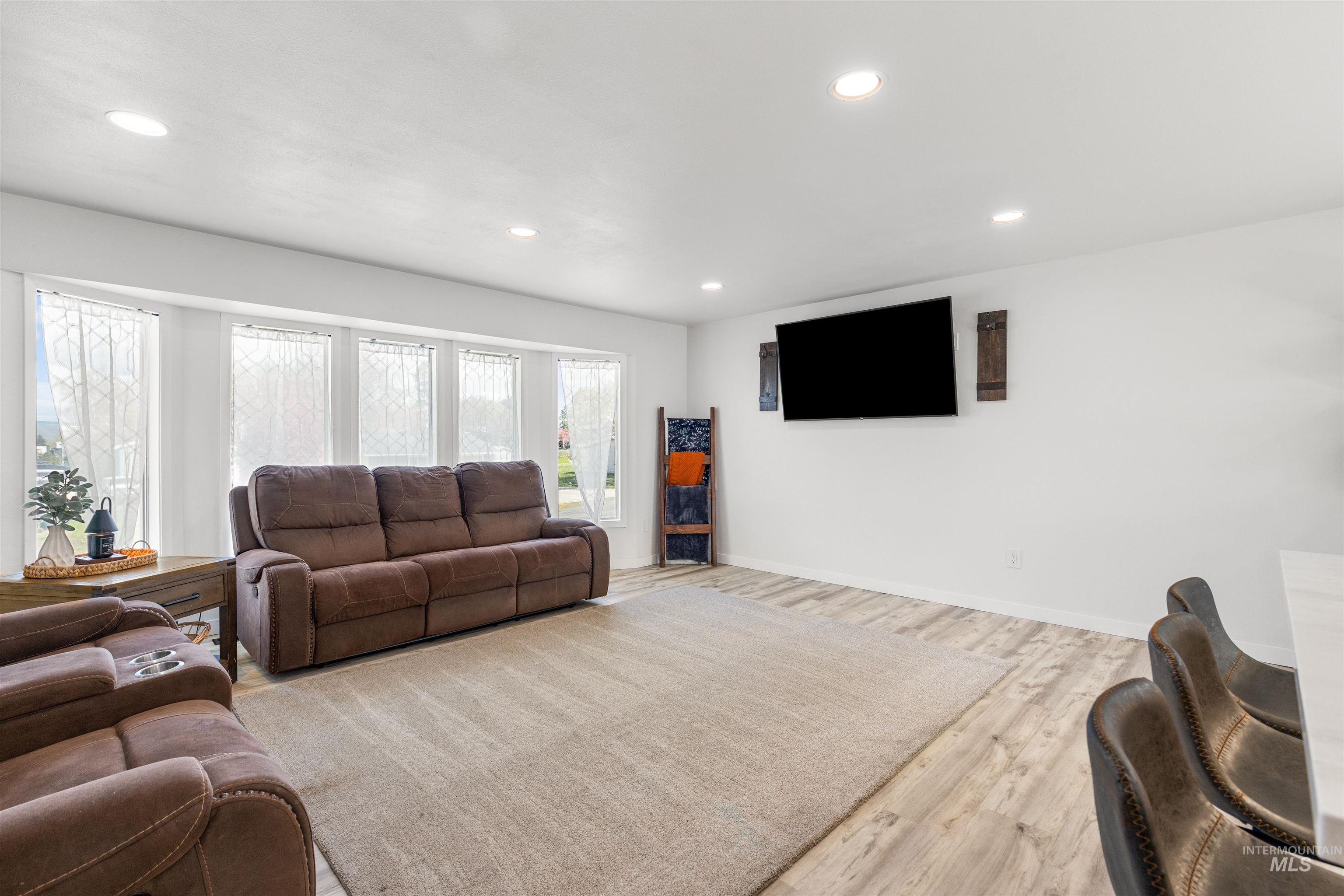 1934 Powers Ave, Lewiston, Idaho 83501, 3 Bedrooms, 2 Bathrooms, Residential For Sale, Price $469,000, 98982329