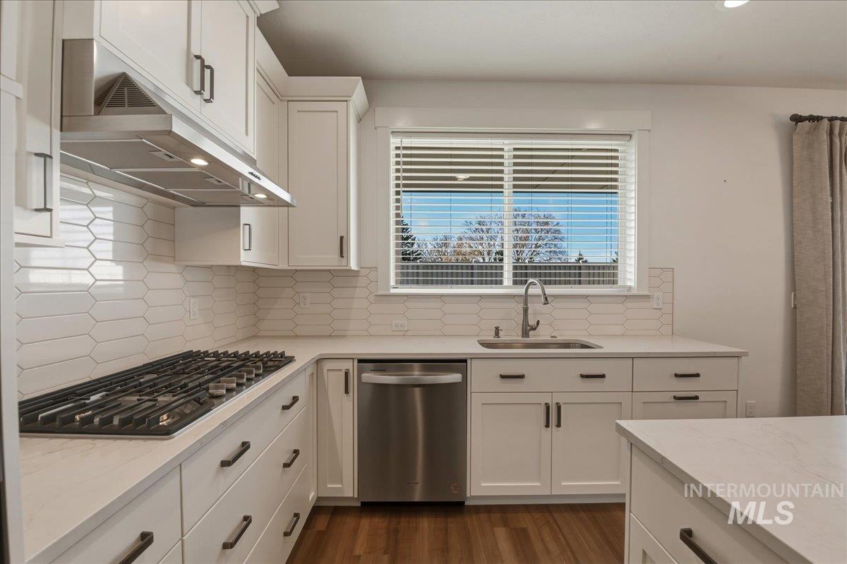 2109 N Gelding Ct, Middleton, Idaho 83644, 3 Bedrooms, 2 Bathrooms, Residential For Sale, Price $494,999, 98982330