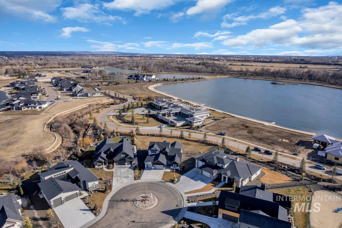 21460 Jackson Creek Ct, Star, Idaho 83669, 4 Bedrooms, 3 Bathrooms, Residential For Sale, Price $1,299,950, 98982331