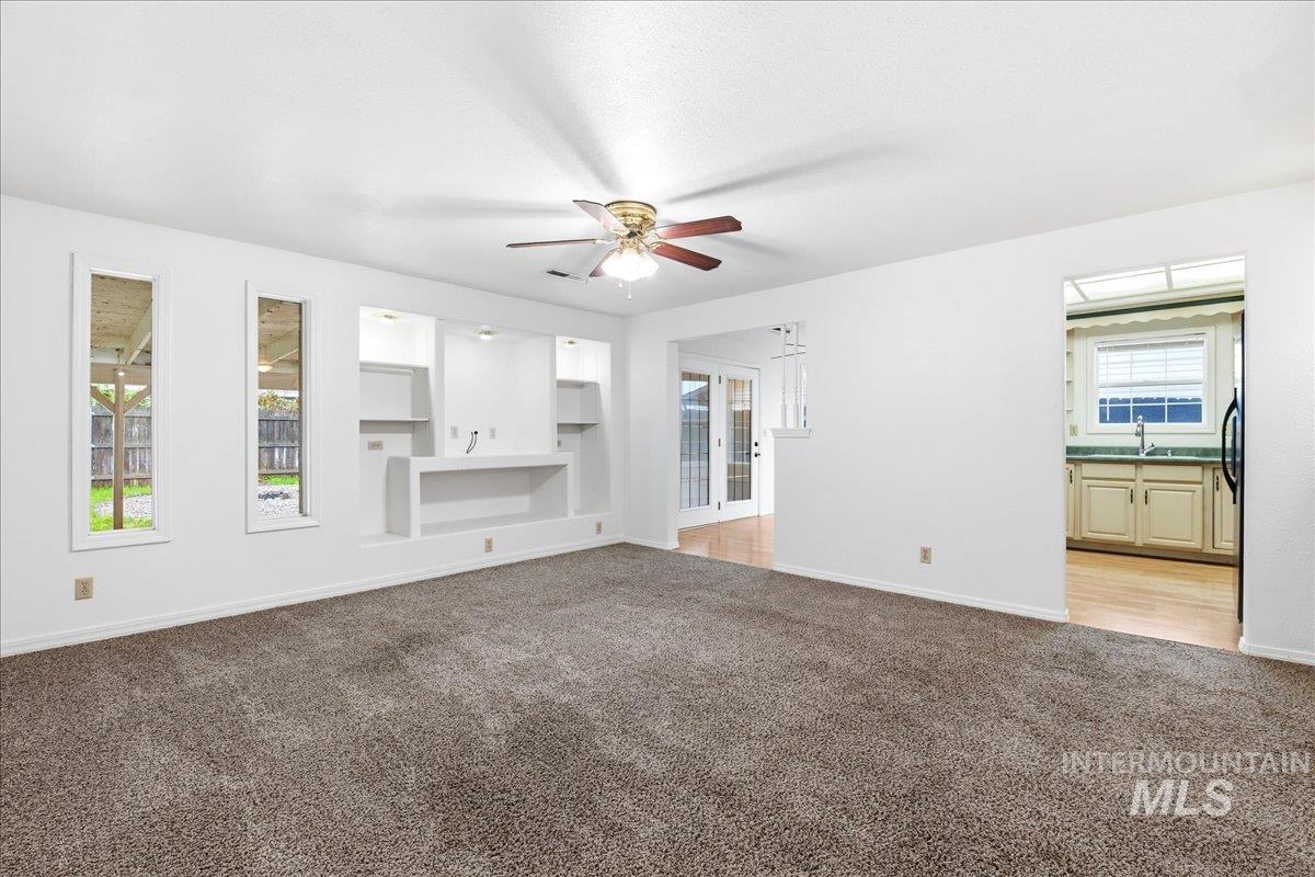 1433 W Elm Pl, Meridian, Idaho 83642, 3 Bedrooms, 2 Bathrooms, Residential For Sale, Price $360,000,MLS 98982332