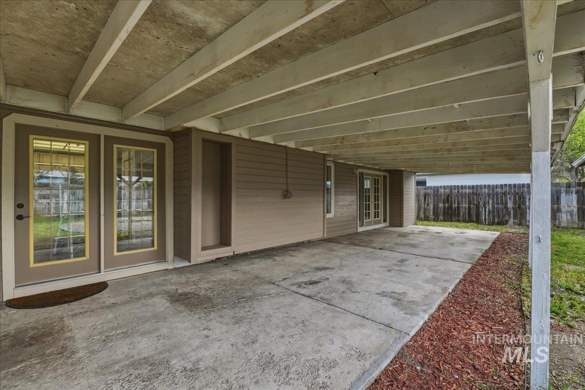 1433 W Elm Pl, Meridian, Idaho 83642, 3 Bedrooms, 2 Bathrooms, Residential For Sale, Price $360,000,MLS 98982332