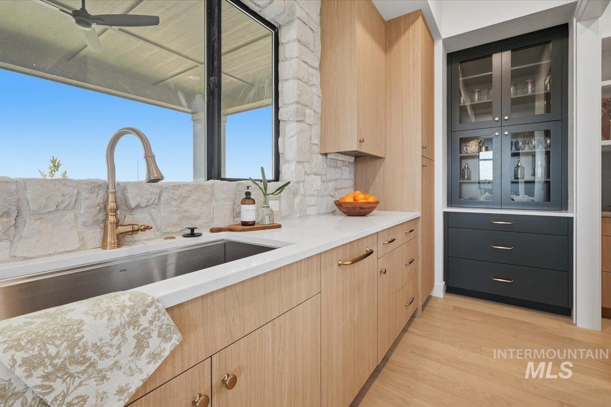 5937 S Highmark Ave, Meridian, Idaho 83642, 4 Bedrooms, 3 Bathrooms, Residential For Sale, Price $949,900,MLS 98982334