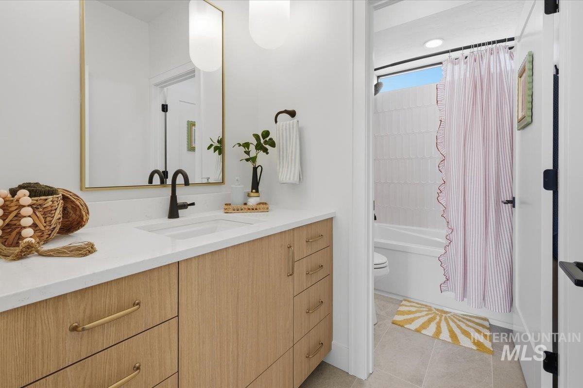 5937 S Highmark Ave, Meridian, Idaho 83642, 4 Bedrooms, 3 Bathrooms, Residential For Sale, Price $949,900,MLS 98982334