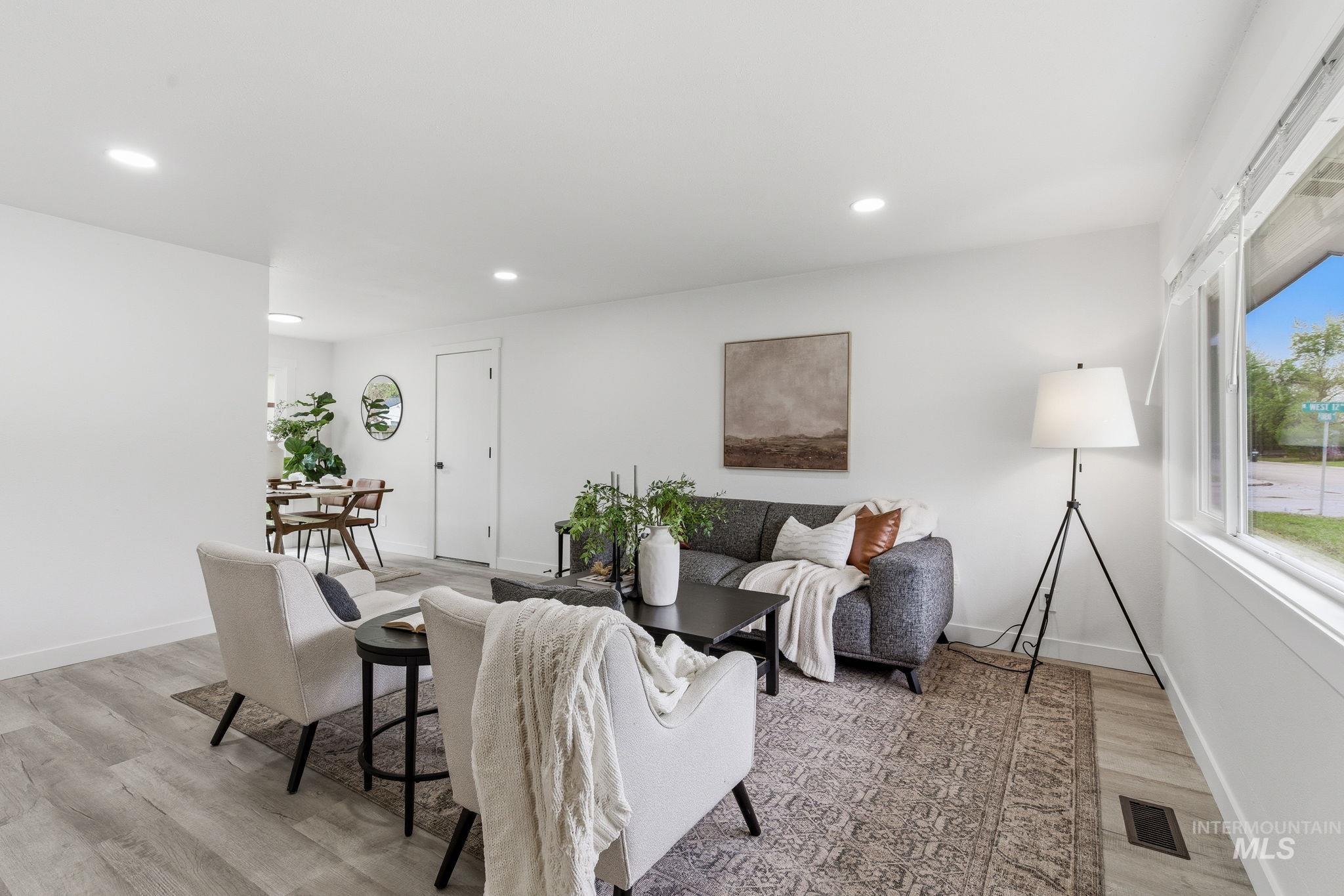 1207 W Chateau Ave, Meridian, Idaho 83646, 3 Bedrooms, 1 Bathroom, Residential For Sale, Price $375,000, 98982337