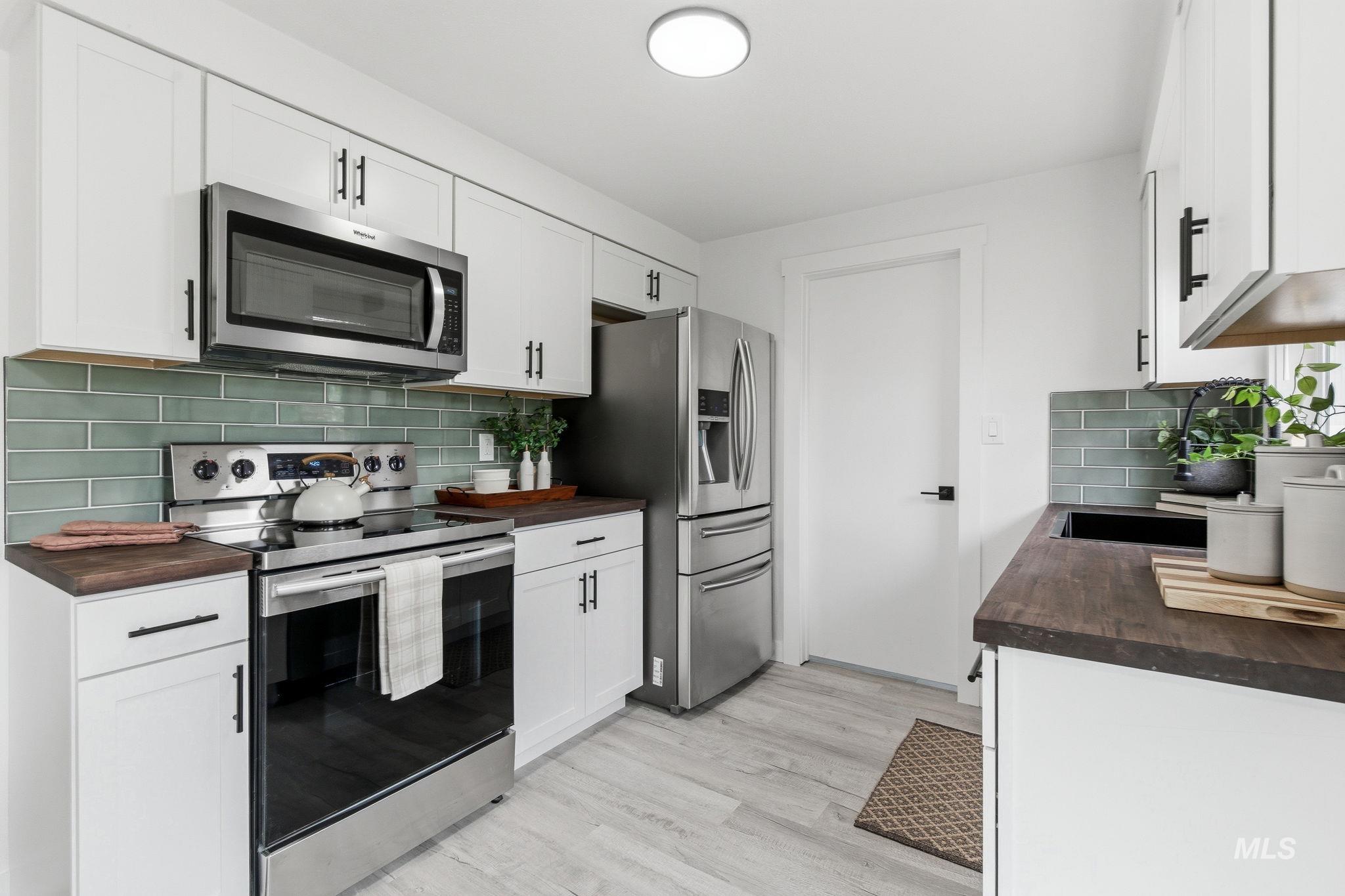 1207 W Chateau Ave, Meridian, Idaho 83646, 3 Bedrooms, 1 Bathroom, Residential For Sale, Price $375,000, 98982337