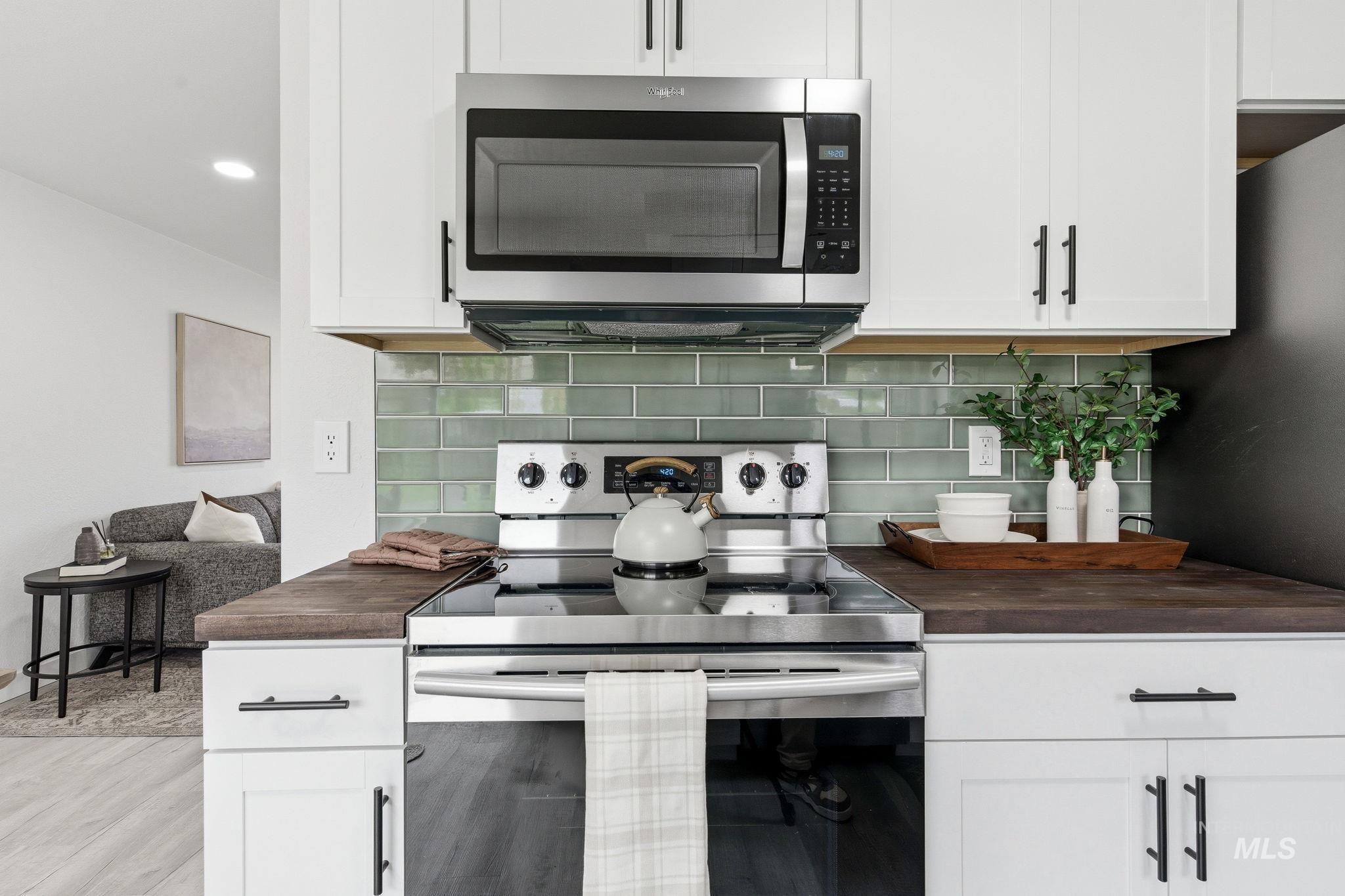 1207 W Chateau Ave, Meridian, Idaho 83646, 3 Bedrooms, 1 Bathroom, Residential For Sale, Price $375,000, 98982337