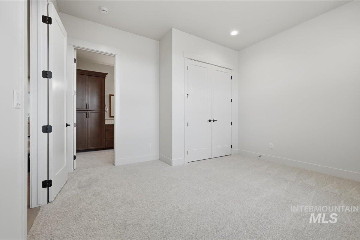 6970 E Chicken Hawk Loop, Nampa, Idaho 83686, 4 Bedrooms, 3.5 Bathrooms, Residential For Sale, Price $999,500,MLS 98982338