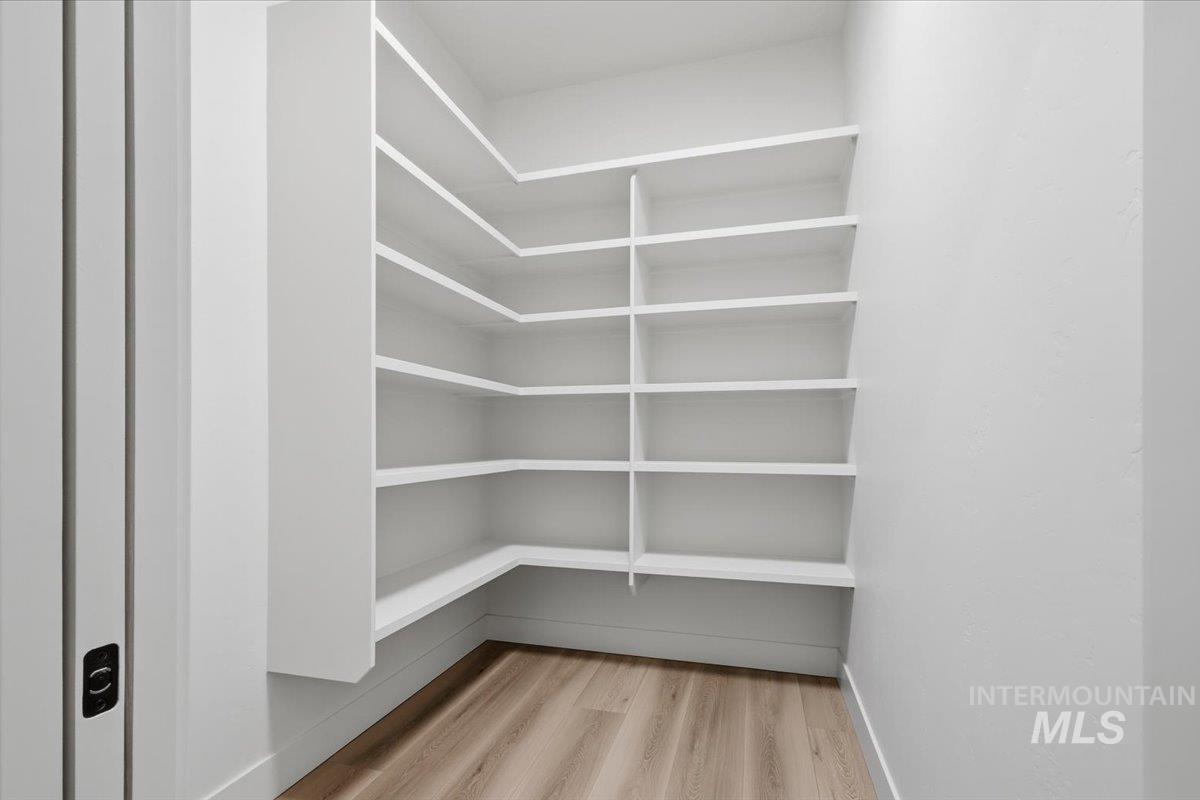 6970 E Chicken Hawk Loop, Nampa, Idaho 83686, 4 Bedrooms, 3.5 Bathrooms, Residential For Sale, Price $999,500,MLS 98982338