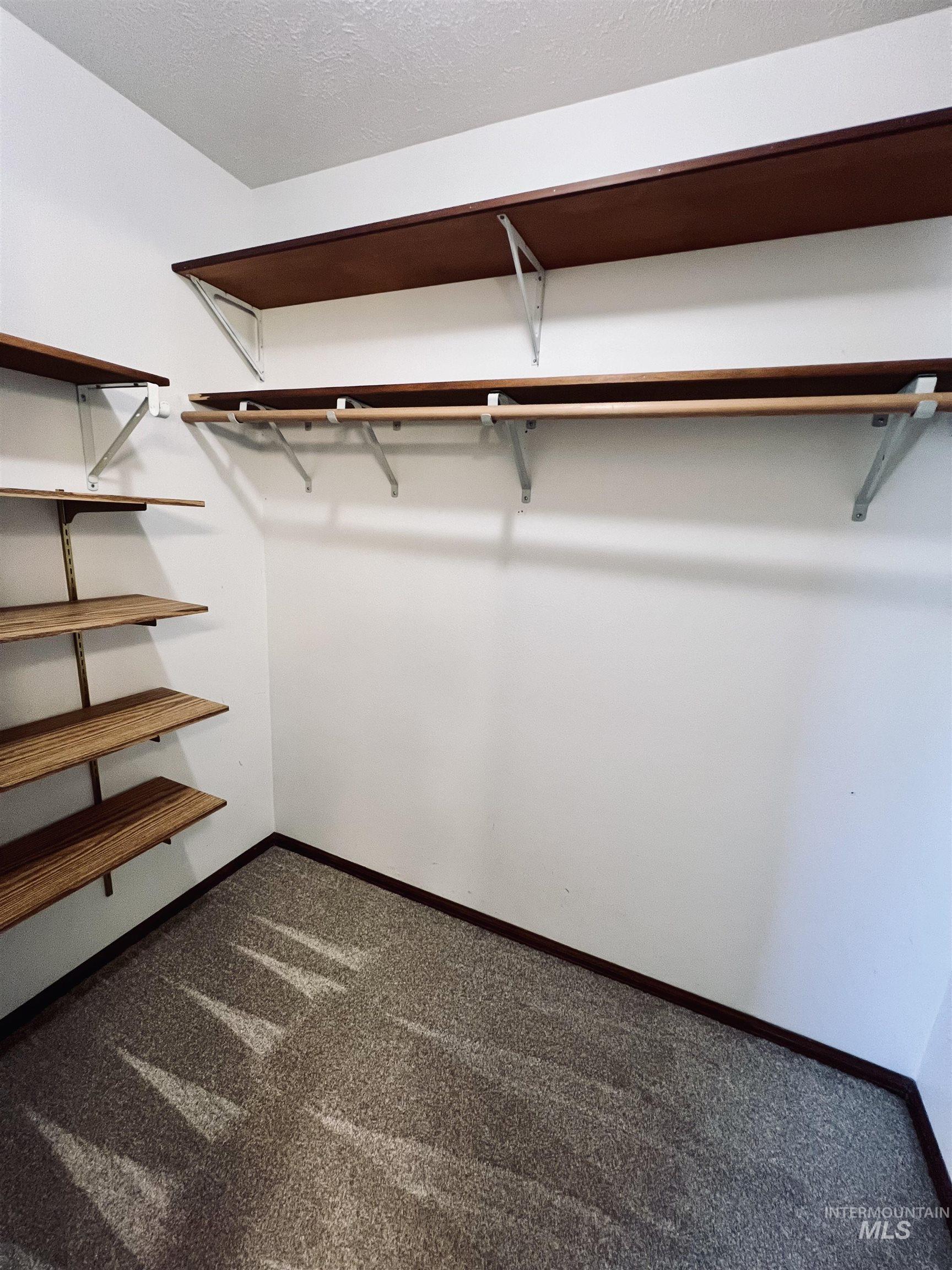 1852 NW 5th Ave, Ontario, Oregon 97914, 3 Bedrooms, 2 Bathrooms, Residential For Sale, Price $349,900,MLS 98982339