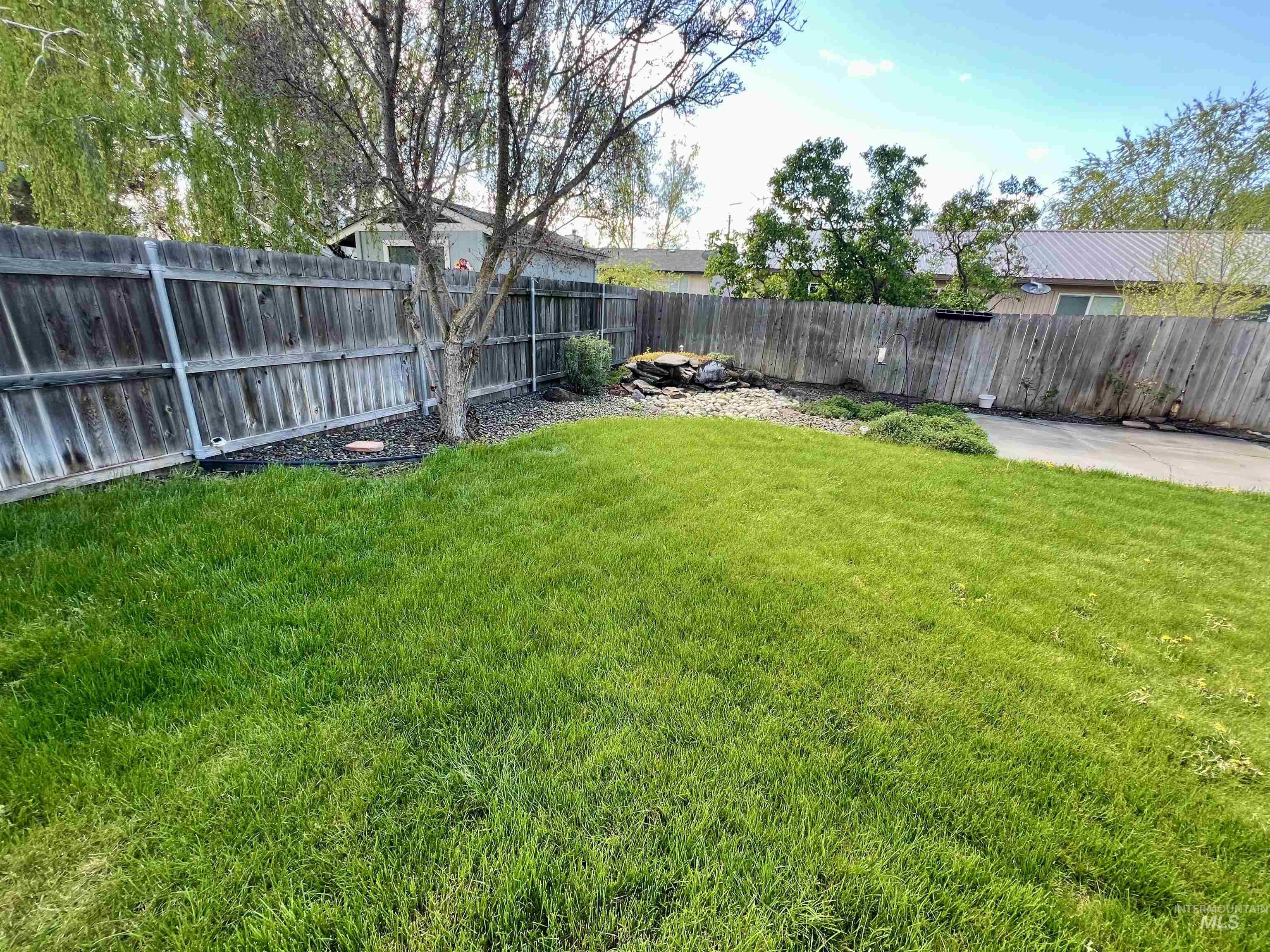 1852 NW 5th Ave, Ontario, Oregon 97914, 3 Bedrooms, 2 Bathrooms, Residential For Sale, Price $349,900,MLS 98982339