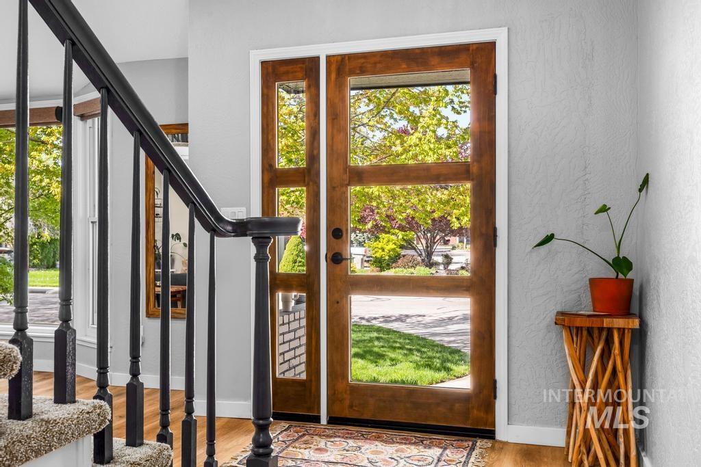 1311 E Lexington Ct, Boise, Idaho 83706, 4 Bedrooms, 2.5 Bathrooms, Residential For Sale, Price $847,770,MLS 98982341