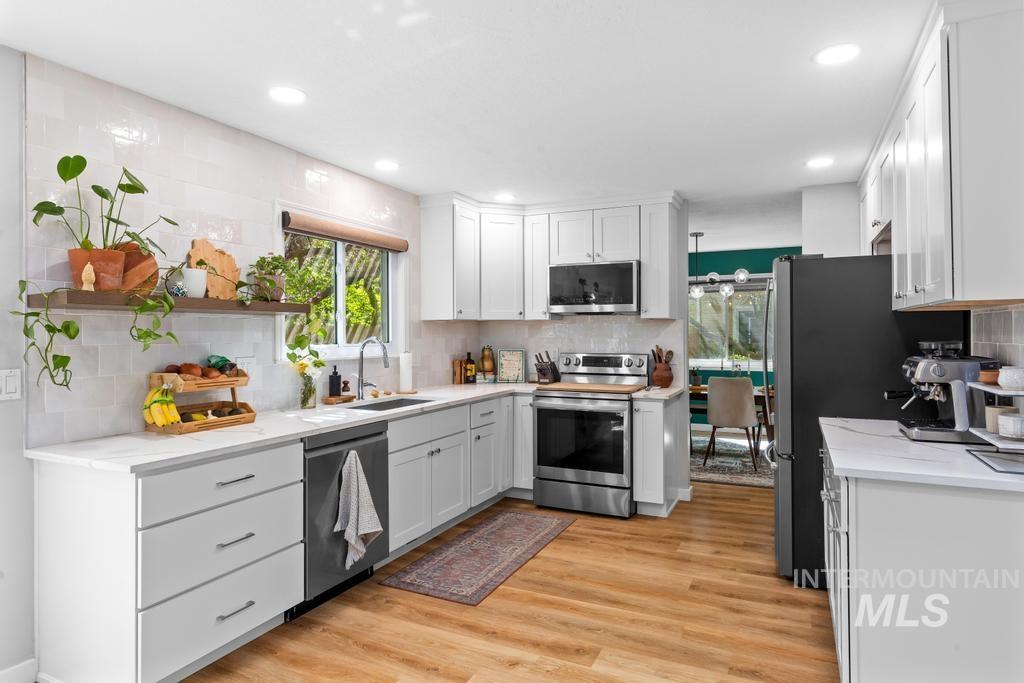 1311 E Lexington Ct, Boise, Idaho 83706, 4 Bedrooms, 2.5 Bathrooms, Residential For Sale, Price $847,770,MLS 98982341