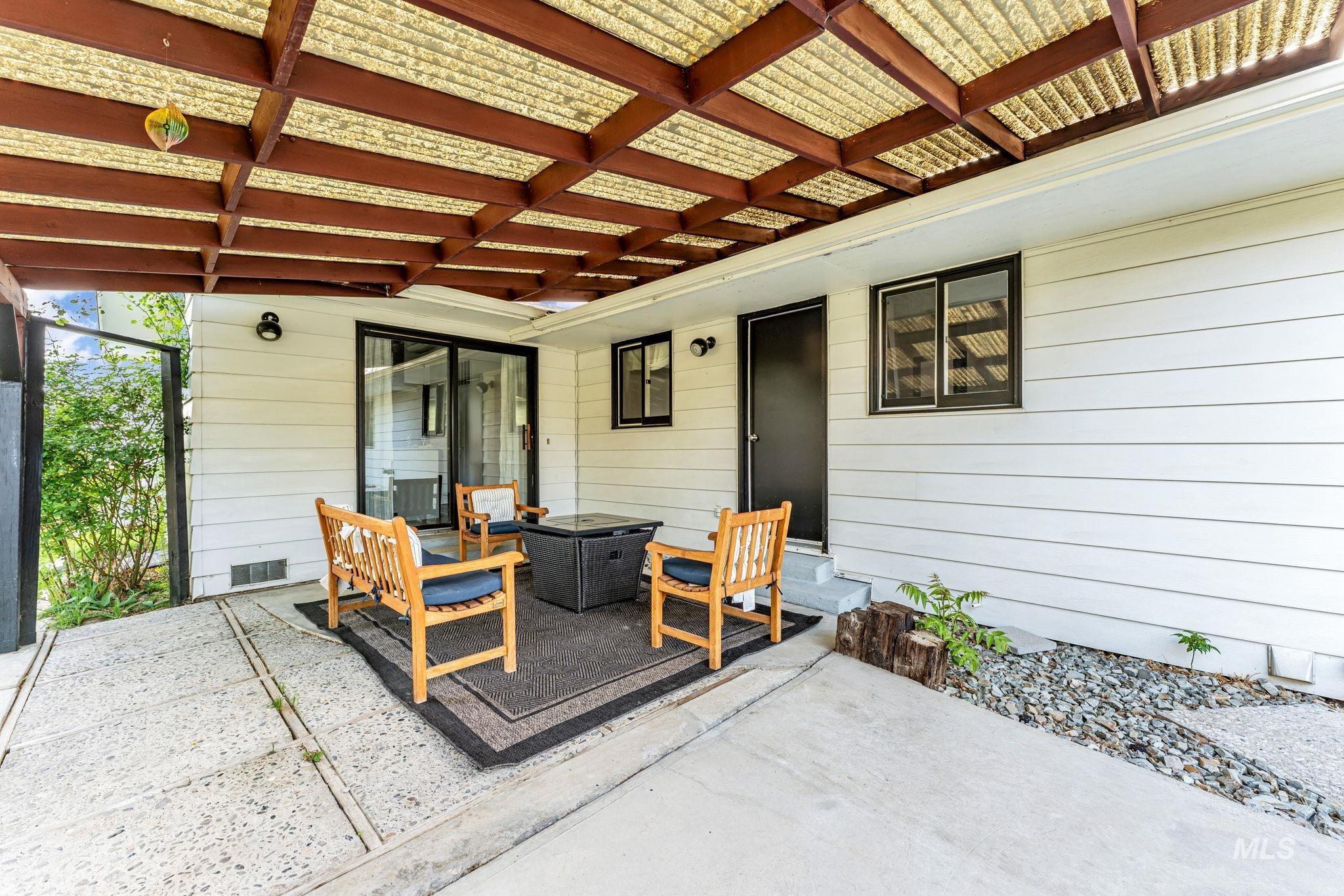 103 Rainbow Cir, Buhl, Idaho 83316, 3 Bedrooms, 2 Bathrooms, Residential For Sale, Price $339,900,MLS 98982343