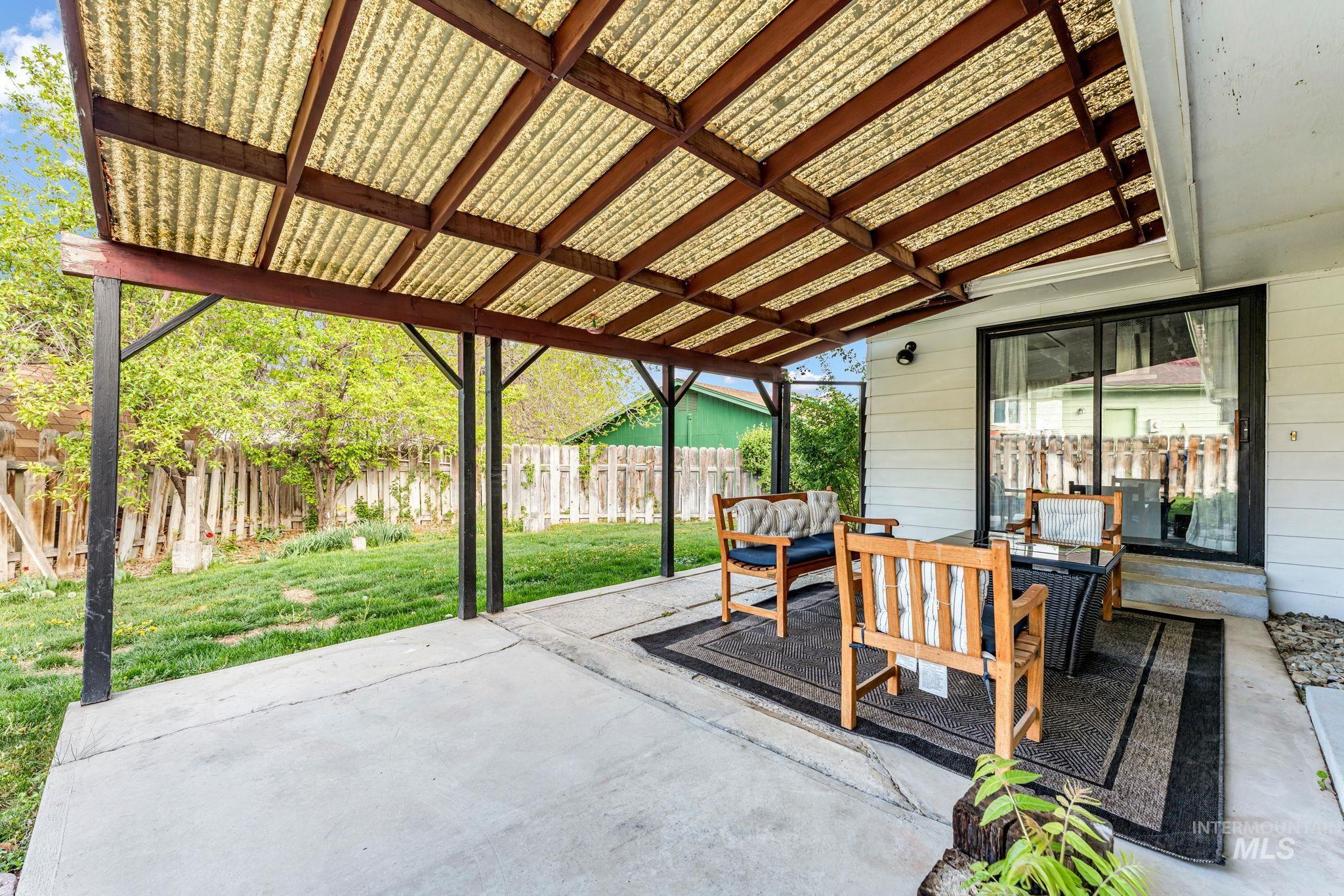 103 Rainbow Cir, Buhl, Idaho 83316, 3 Bedrooms, 2 Bathrooms, Residential For Sale, Price $339,900,MLS 98982343