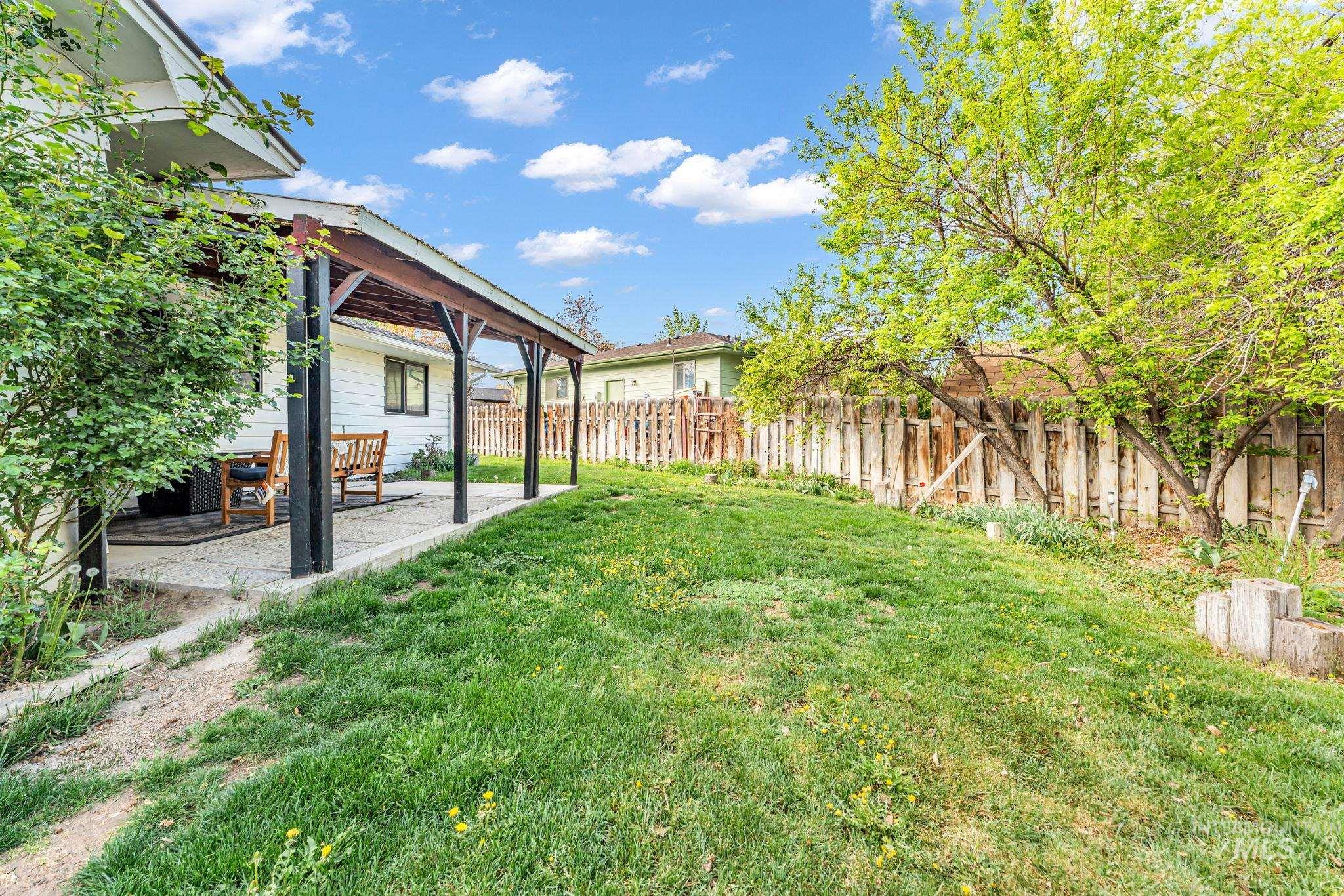 103 Rainbow Cir, Buhl, Idaho 83316, 3 Bedrooms, 2 Bathrooms, Residential For Sale, Price $339,900,MLS 98982343