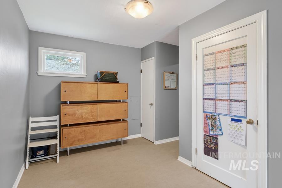 803 E 8th, Moscow, Idaho 83843, 3 Bedrooms, 2 Bathrooms, Residential For Sale, Price $435,000, 98982346