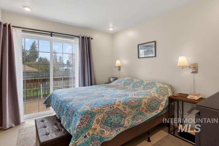 803 E 8th, Moscow, Idaho 83843, 3 Bedrooms, 2 Bathrooms, Residential For Sale, Price $435,000, 98982346