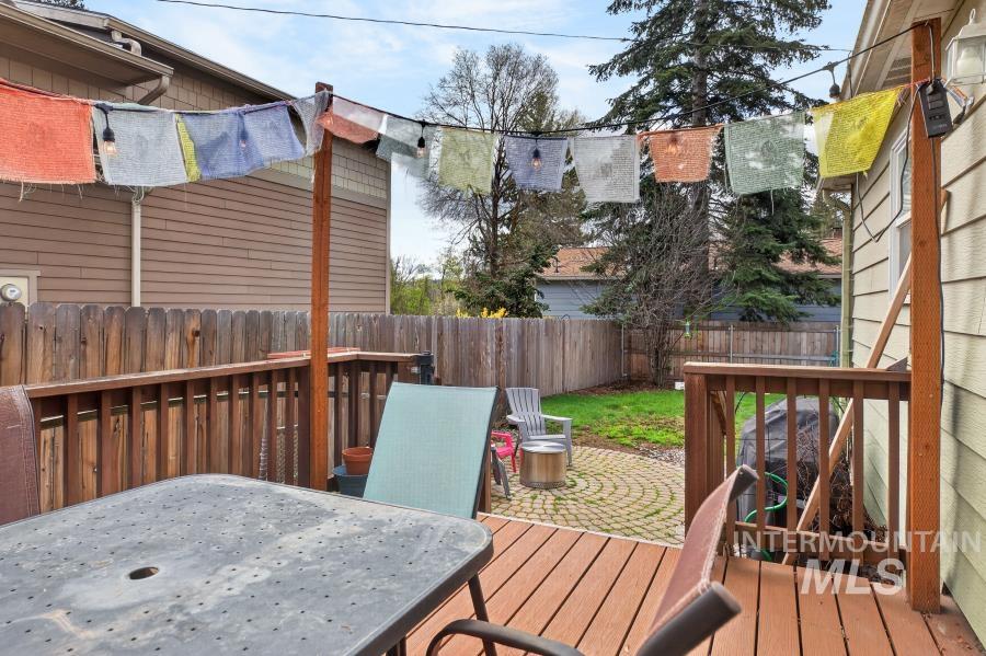 803 E 8th, Moscow, Idaho 83843, 3 Bedrooms, 2 Bathrooms, Residential For Sale, Price $435,000, 98982346