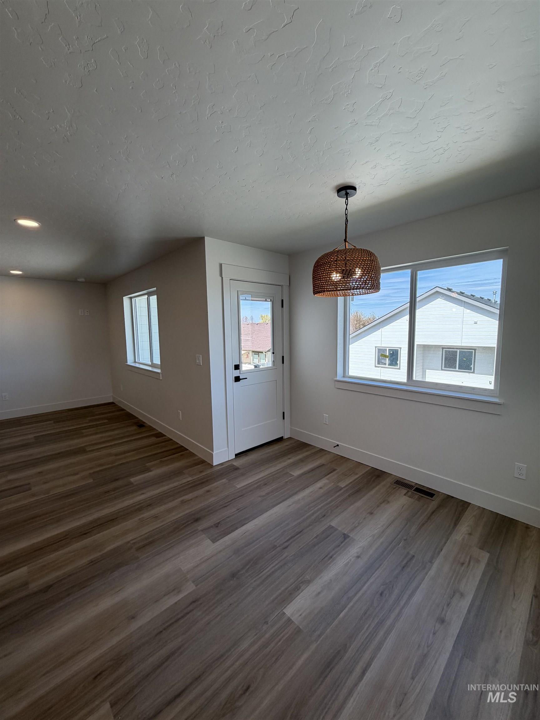 2805 Cypress Pointe Ave, Payette, Idaho 83661, 3 Bedrooms, 2 Bathrooms, Residential For Sale, Price $369,000, 98982347