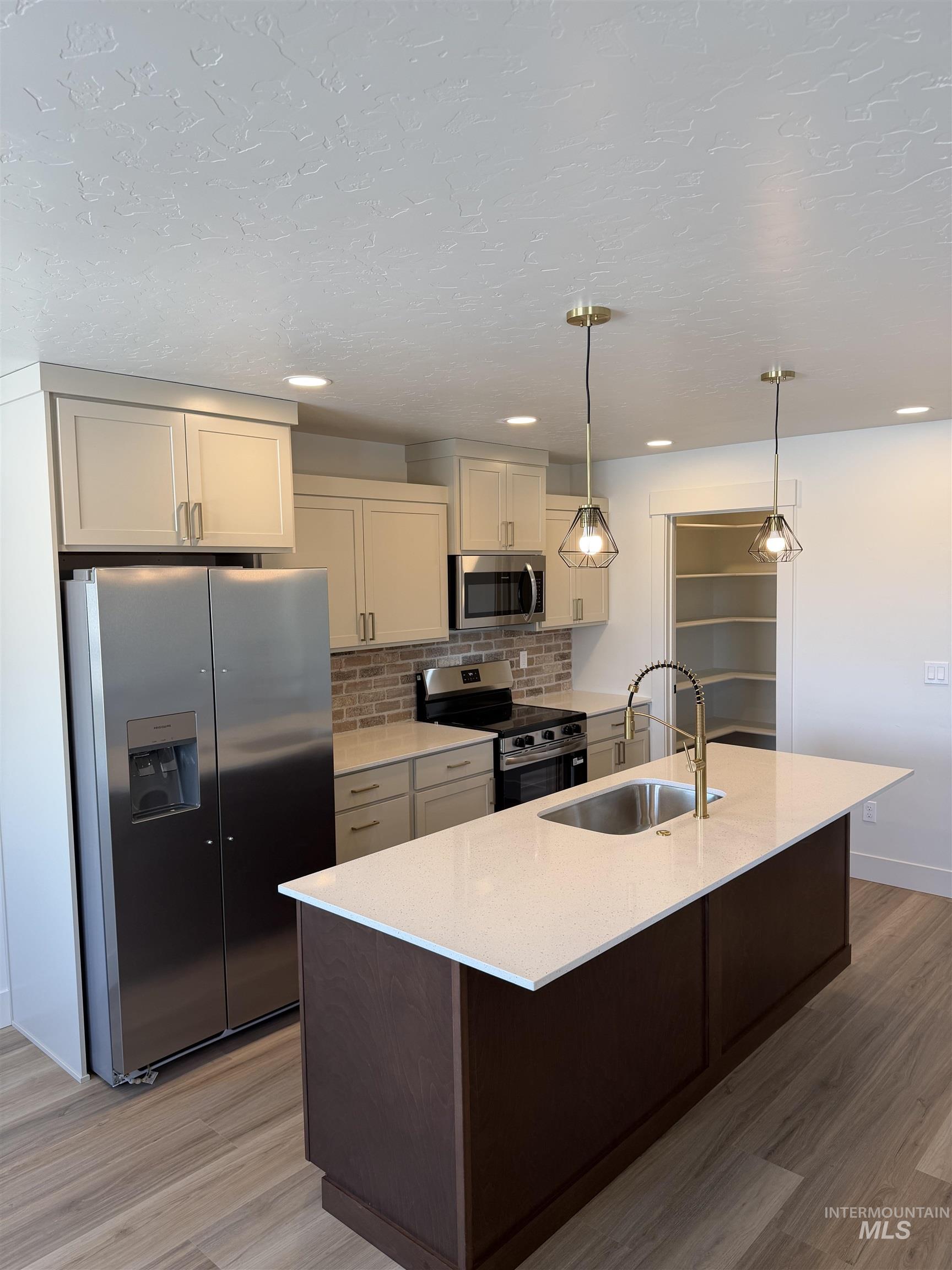 2805 Cypress Pointe Ave, Payette, Idaho 83661, 3 Bedrooms, 2 Bathrooms, Residential For Sale, Price $369,000, 98982347