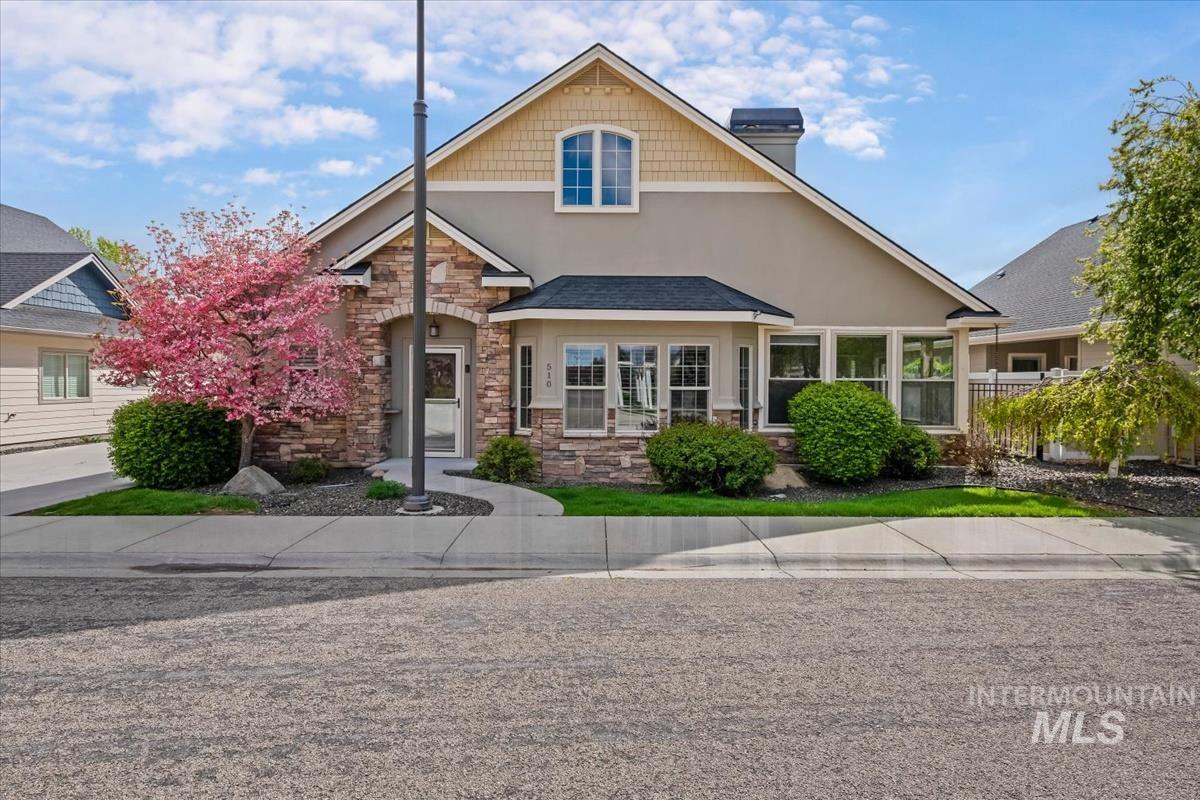 510 S Whisperwood Way, Boise, Idaho 83709, 2 Bedrooms, 2 Bathrooms, Residential For Sale, Price $469,900, 98982349