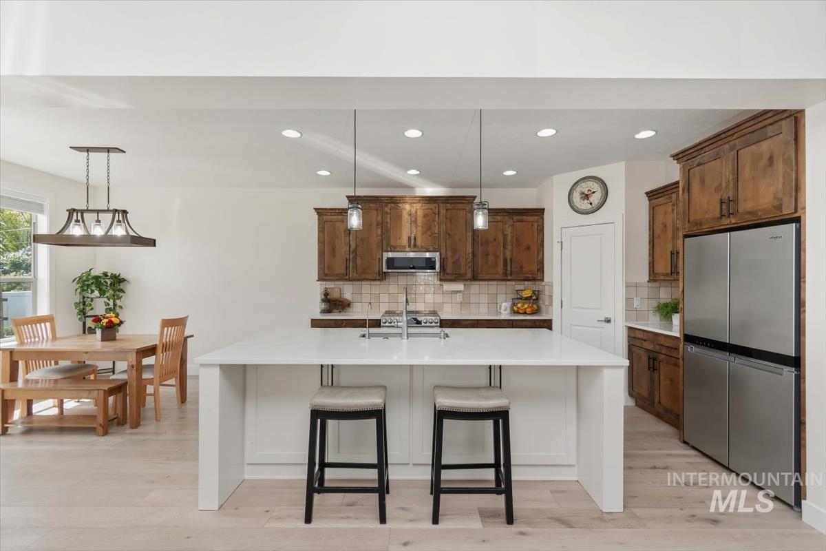 8387 W Tether, Boise, Idaho 83709, 4 Bedrooms, 2.5 Bathrooms, Residential For Sale, Price $655,000, 98982353