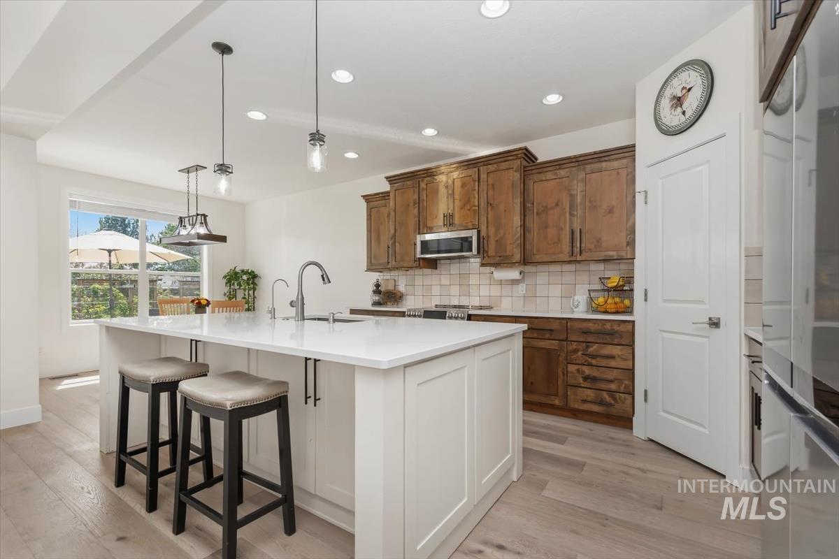 8387 W Tether, Boise, Idaho 83709, 4 Bedrooms, 2.5 Bathrooms, Residential For Sale, Price $655,000, 98982353