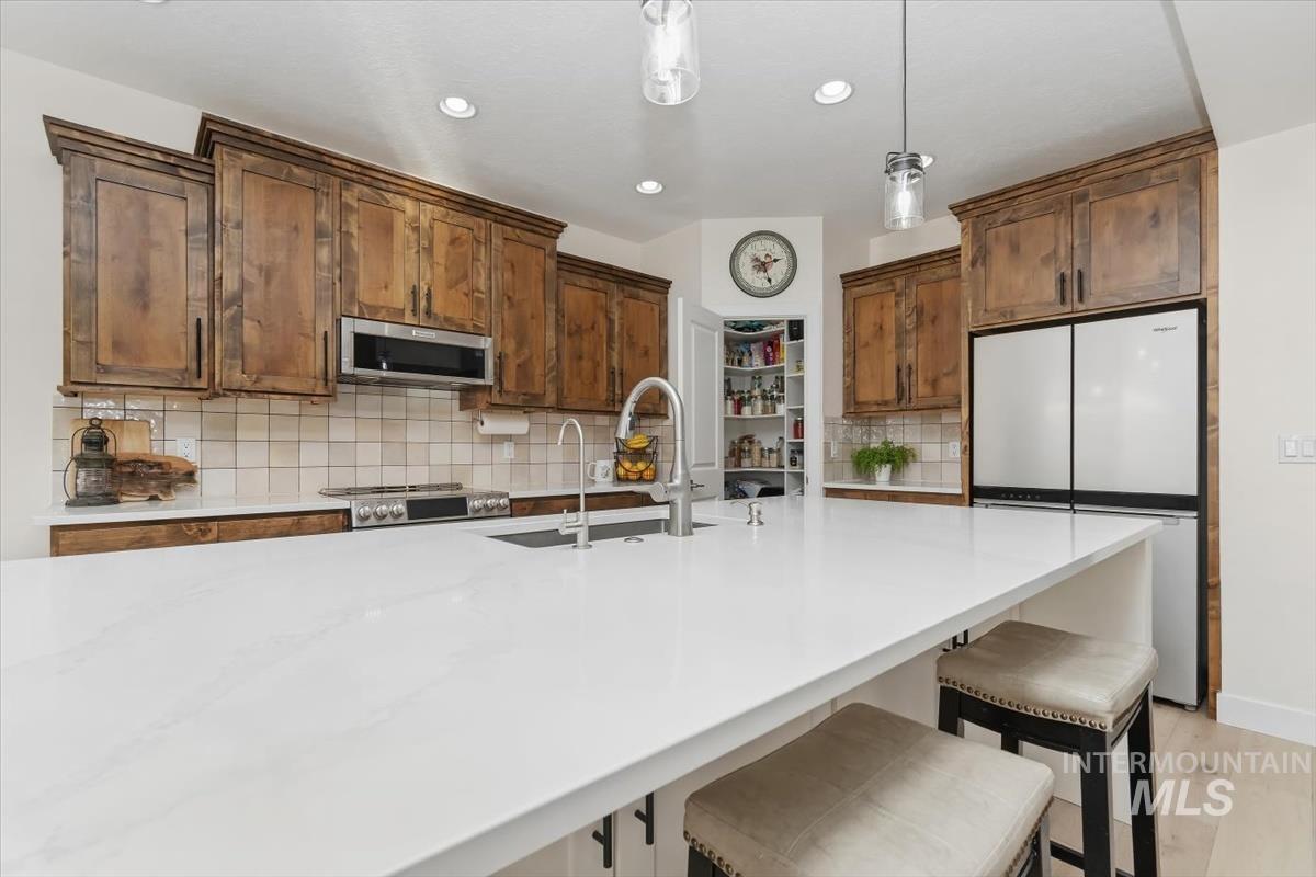 8387 W Tether, Boise, Idaho 83709, 4 Bedrooms, 2.5 Bathrooms, Residential For Sale, Price $655,000, 98982353