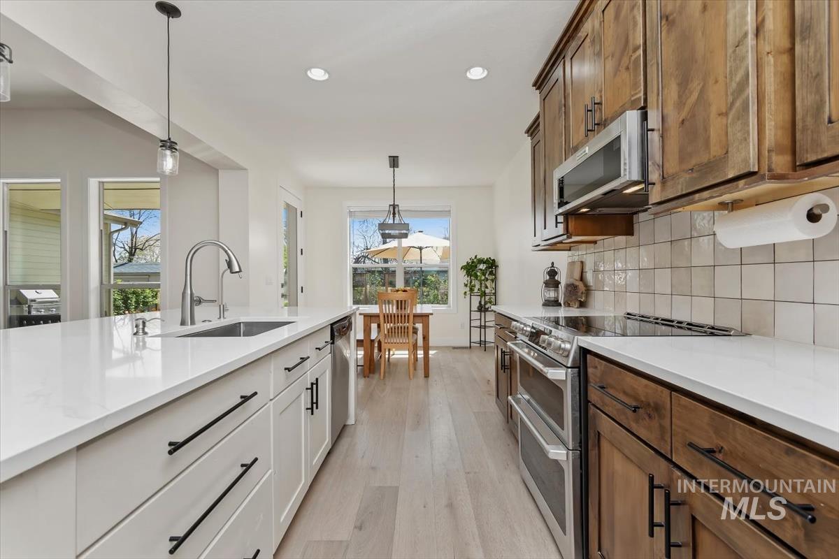 8387 W Tether, Boise, Idaho 83709, 4 Bedrooms, 2.5 Bathrooms, Residential For Sale, Price $655,000, 98982353