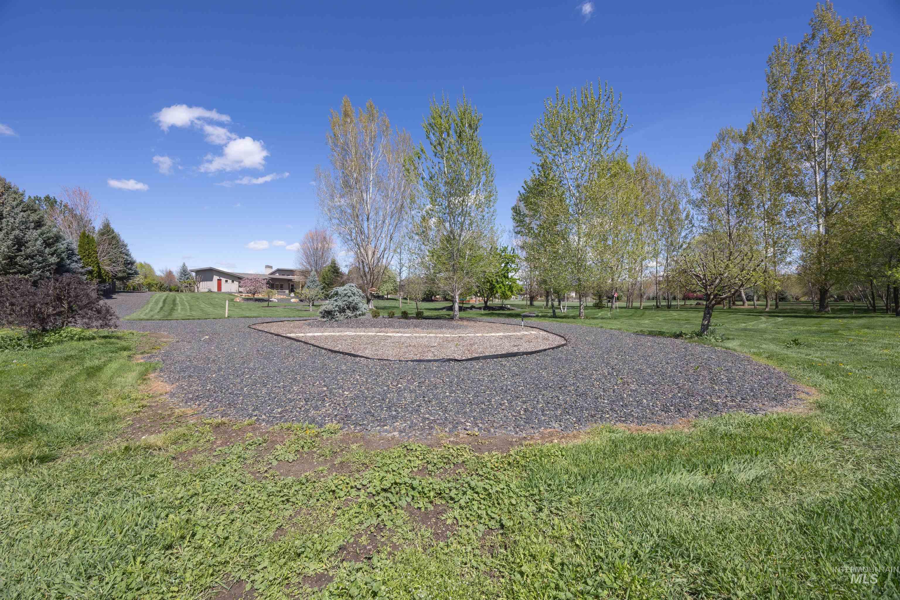 2094 N Vizcaya Way, Eagle, Idaho 83616, 4 Bedrooms, 3.5 Bathrooms, Residential For Sale, Price $1,749,900,MLS 98982356